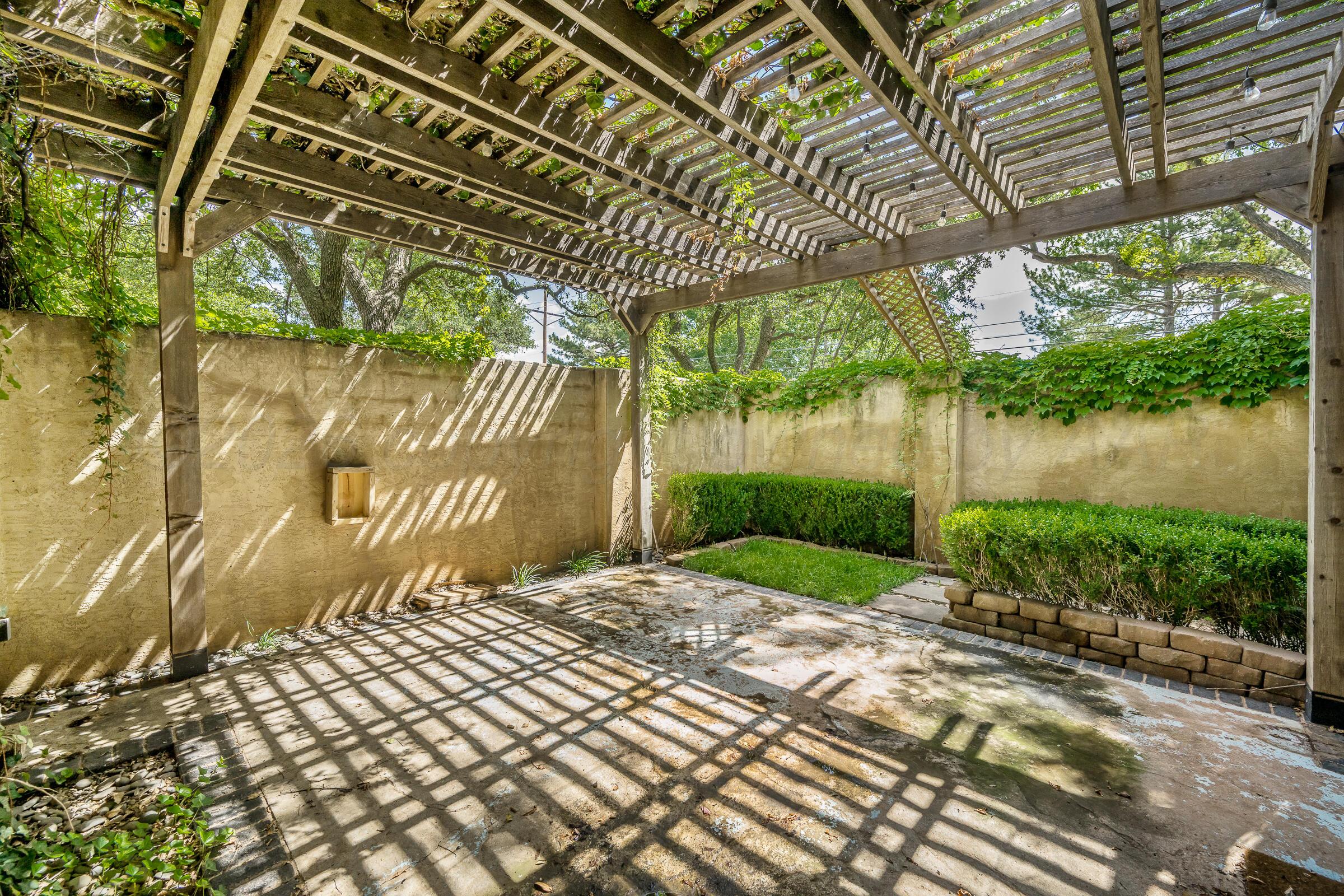 3 Woodstone Street Property Photo 29