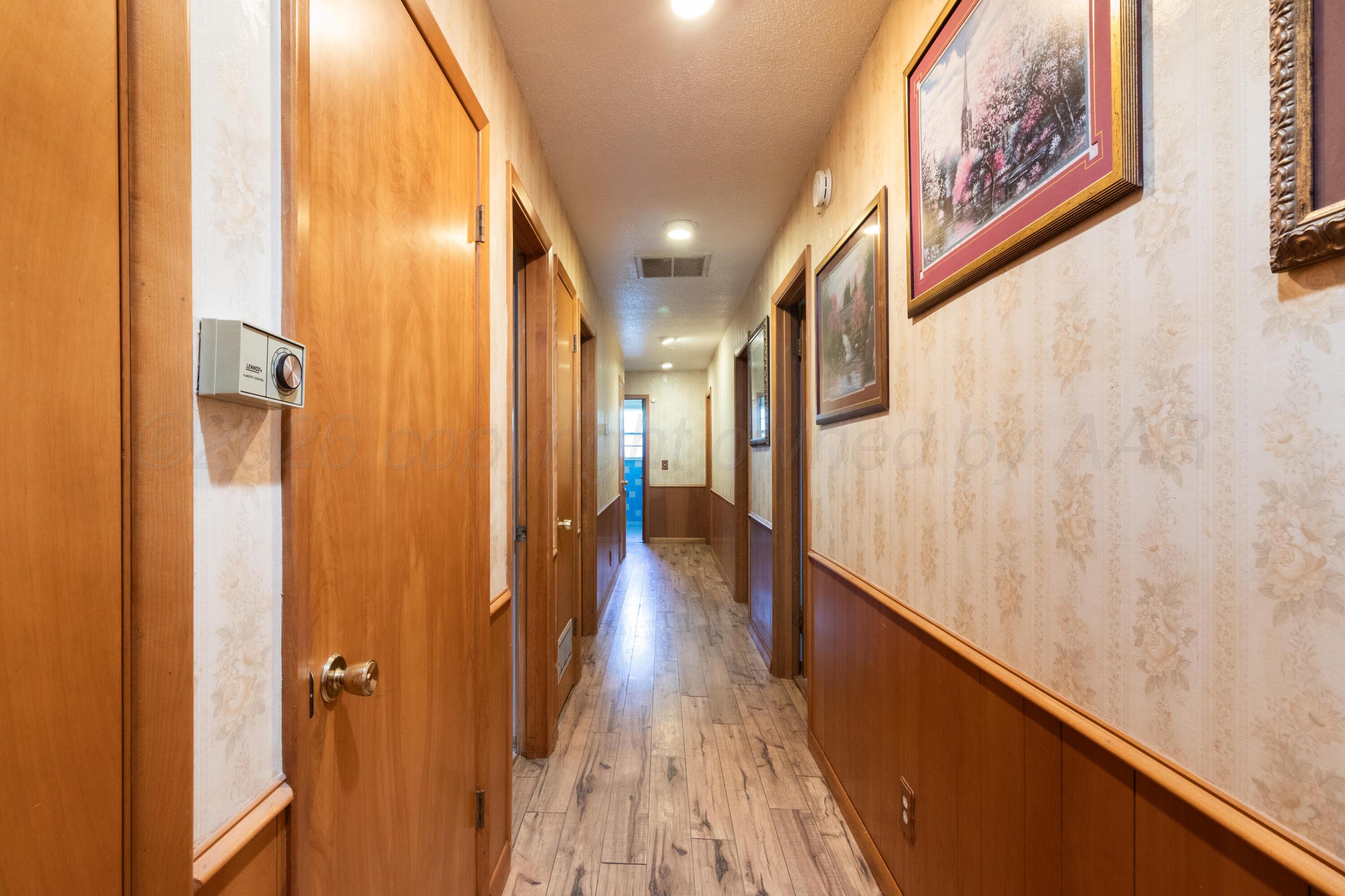1009 N Main Street Property Photo 22