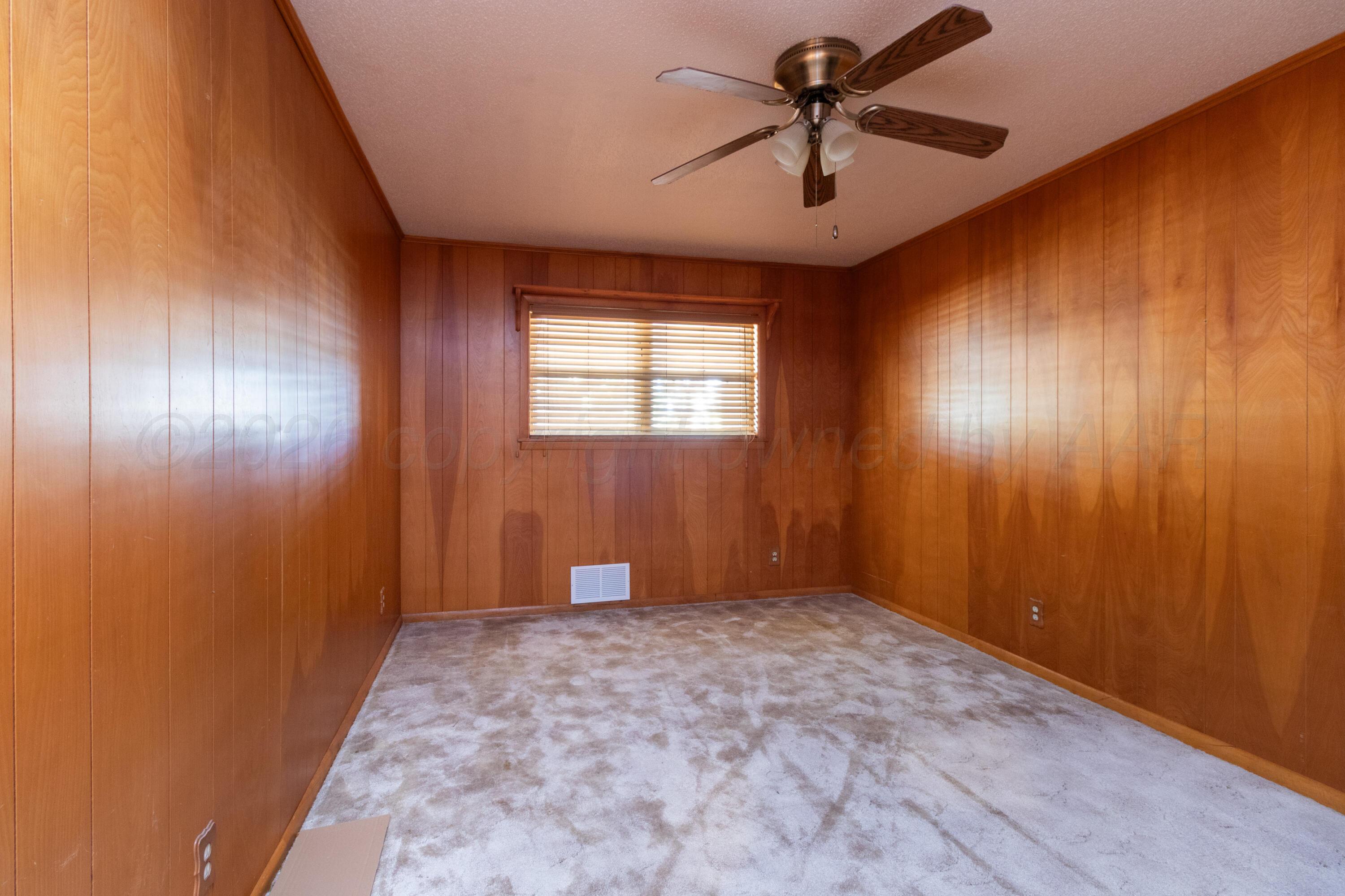 1009 N Main Street Property Photo 27