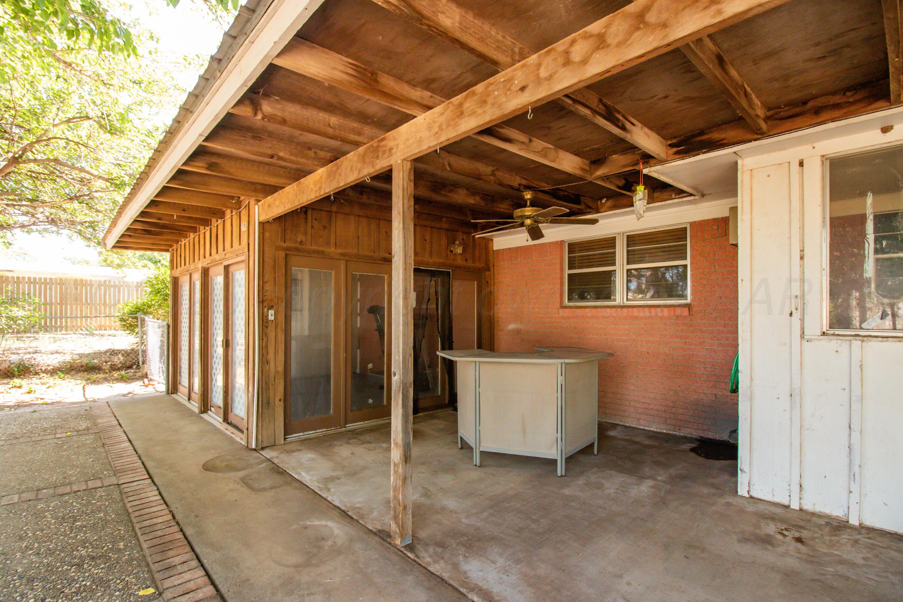 1009 N Main Street Property Photo 37