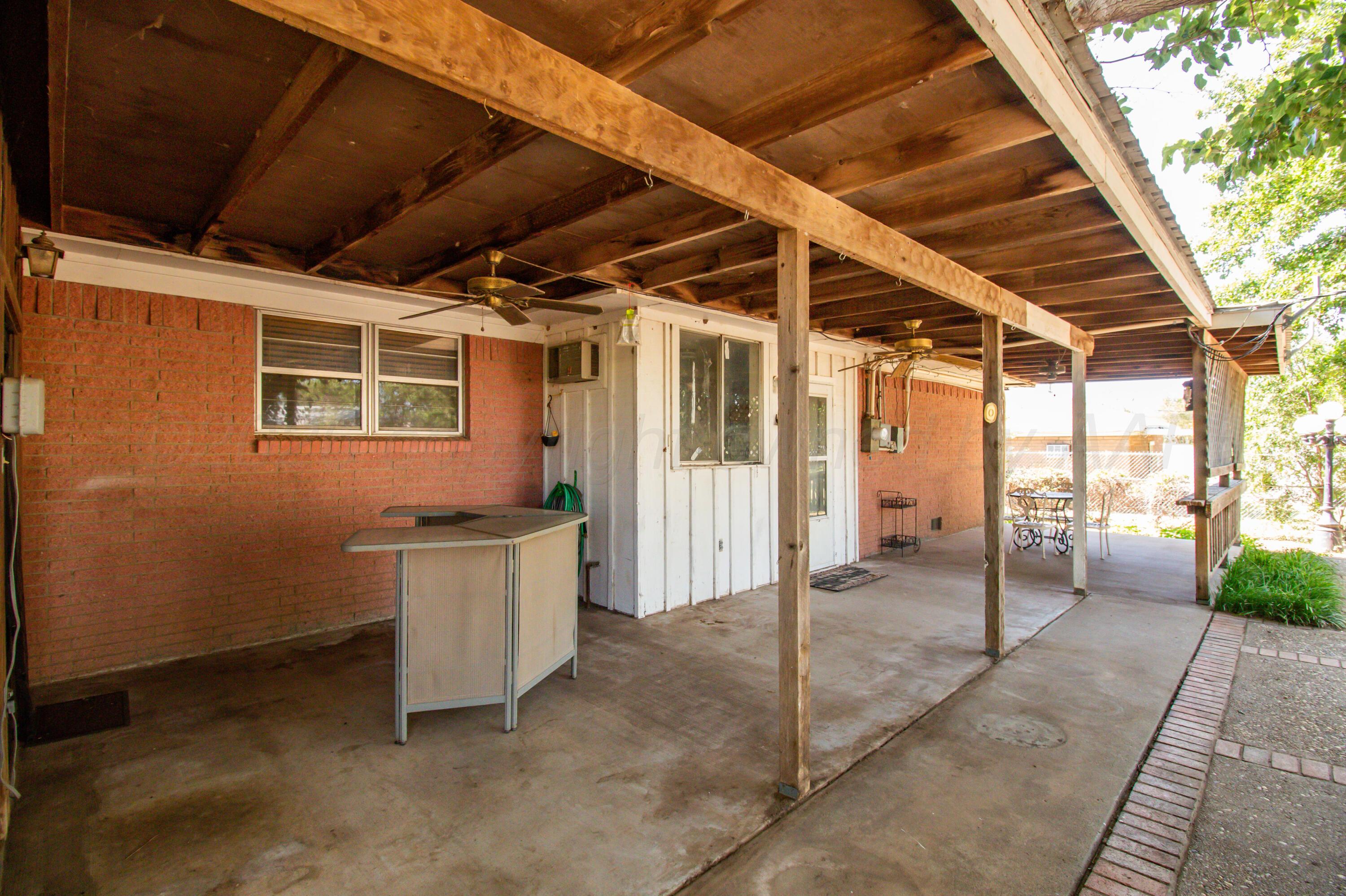 1009 N Main Street Property Photo 38