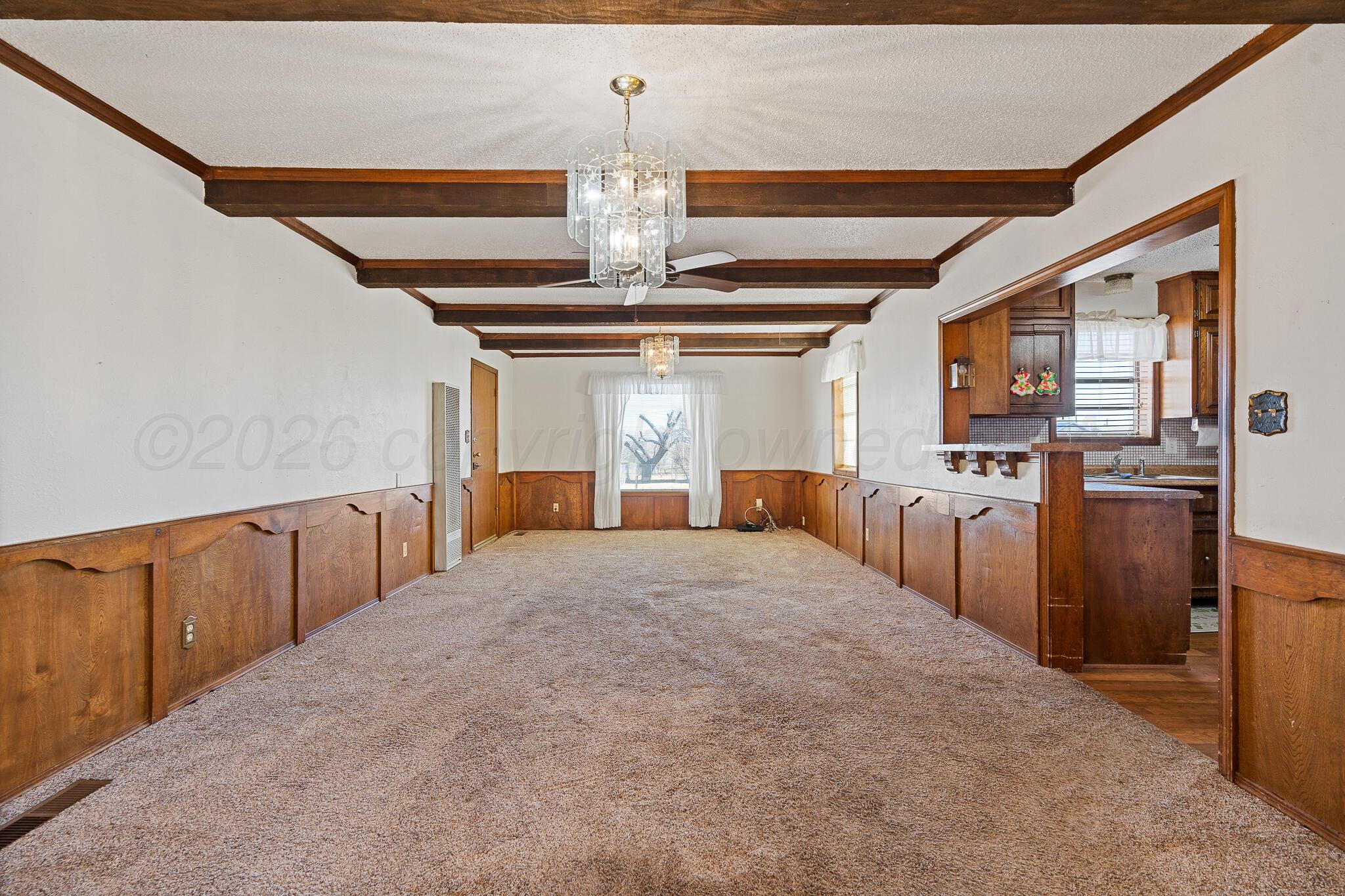 604 E 4th Street Property Photo 5