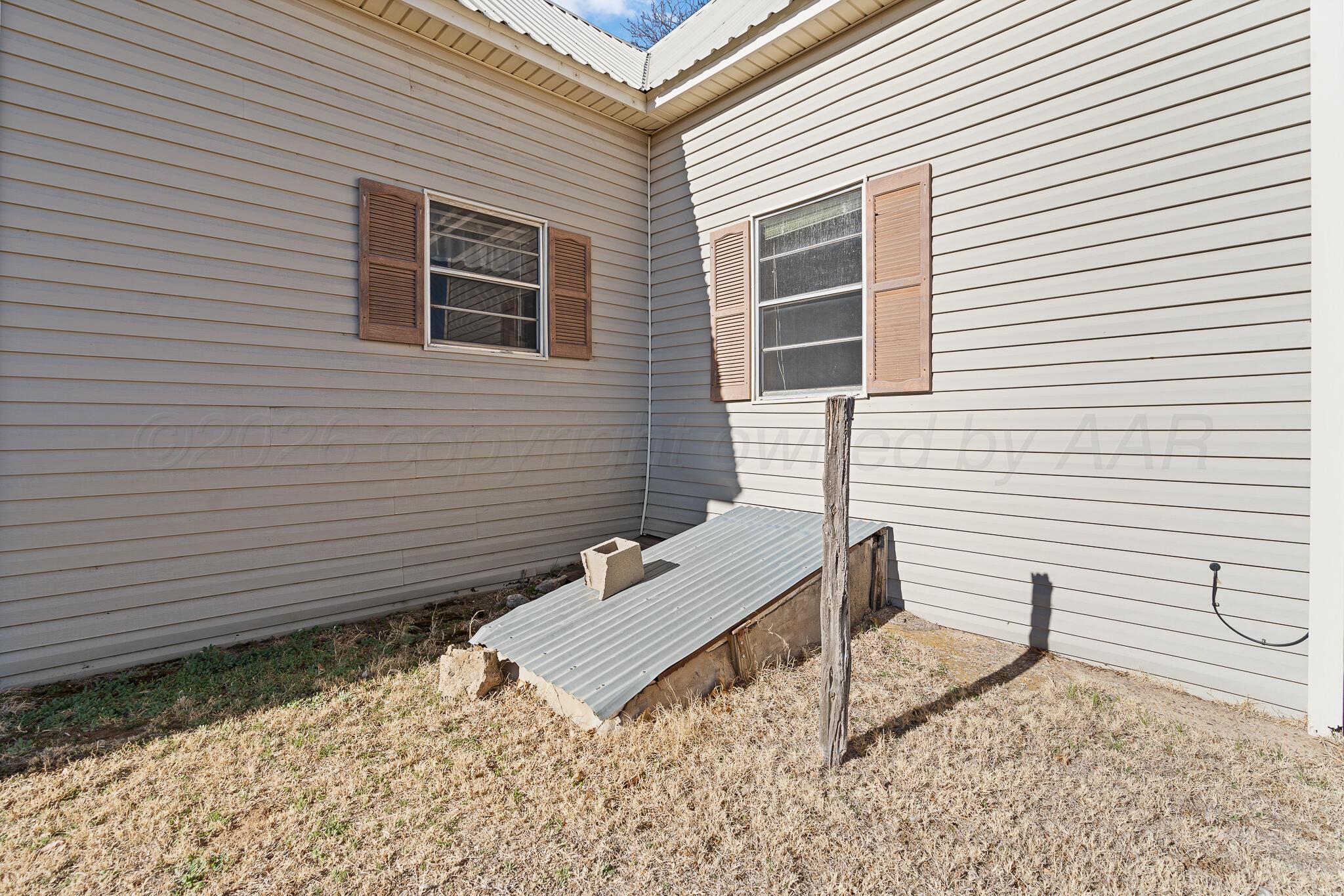 604 E 4th Street Property Photo 18