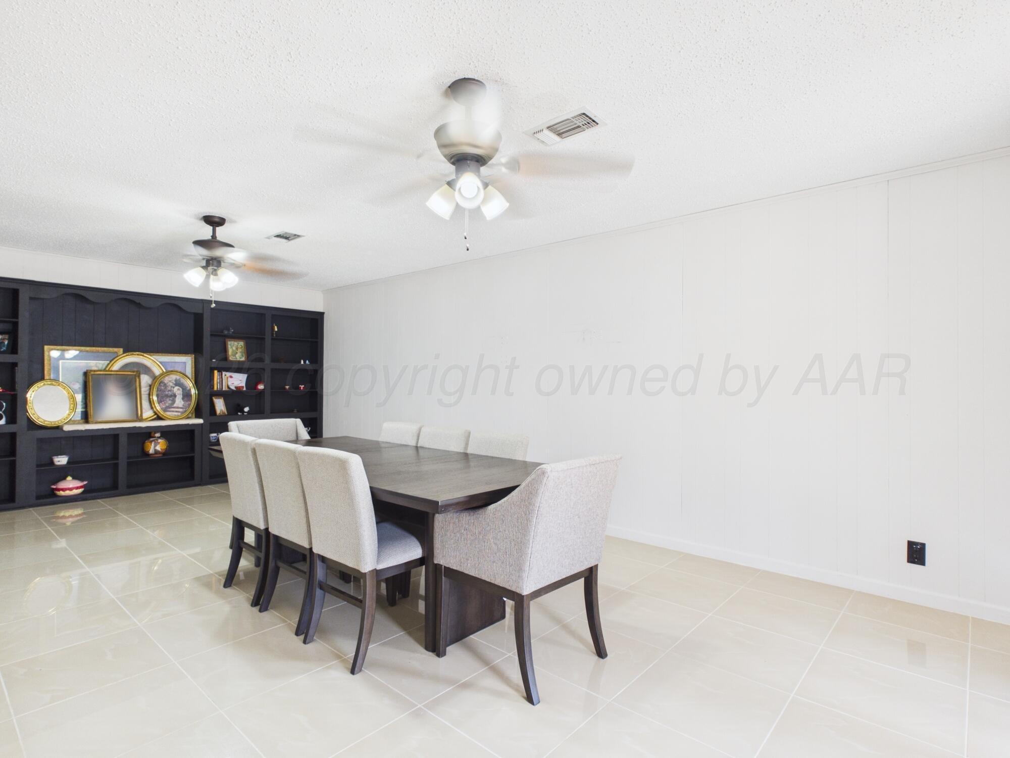 719 N Grace Street Property Photo 5