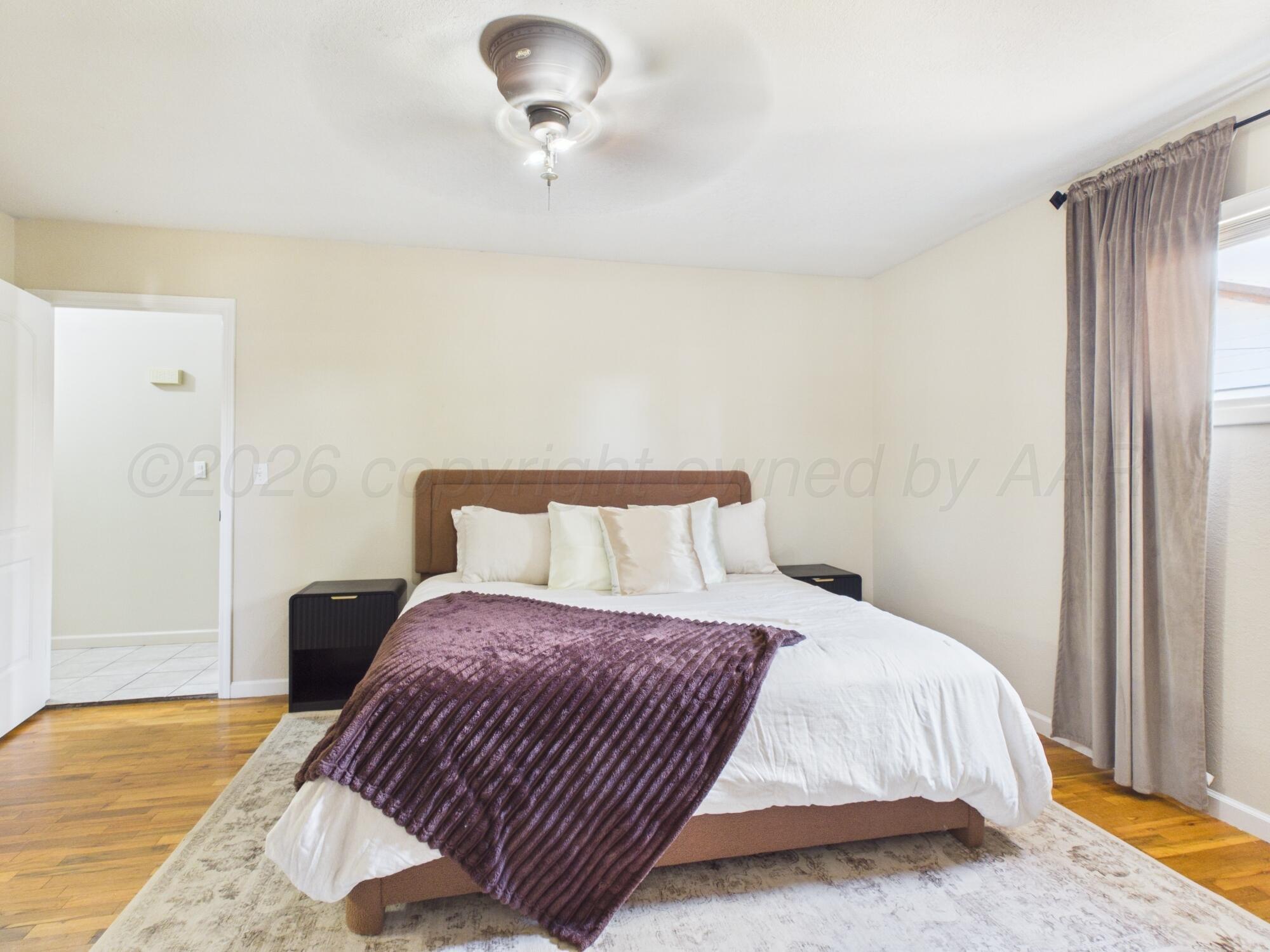 719 N Grace Street Property Photo 9