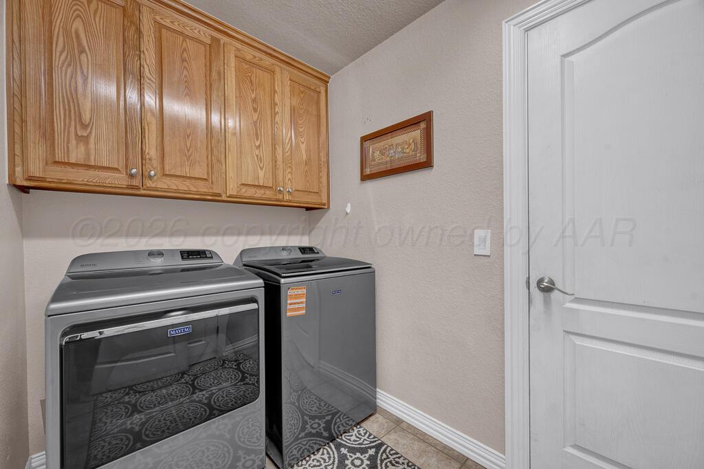 7600 Weatherly Lane Property Photo 11