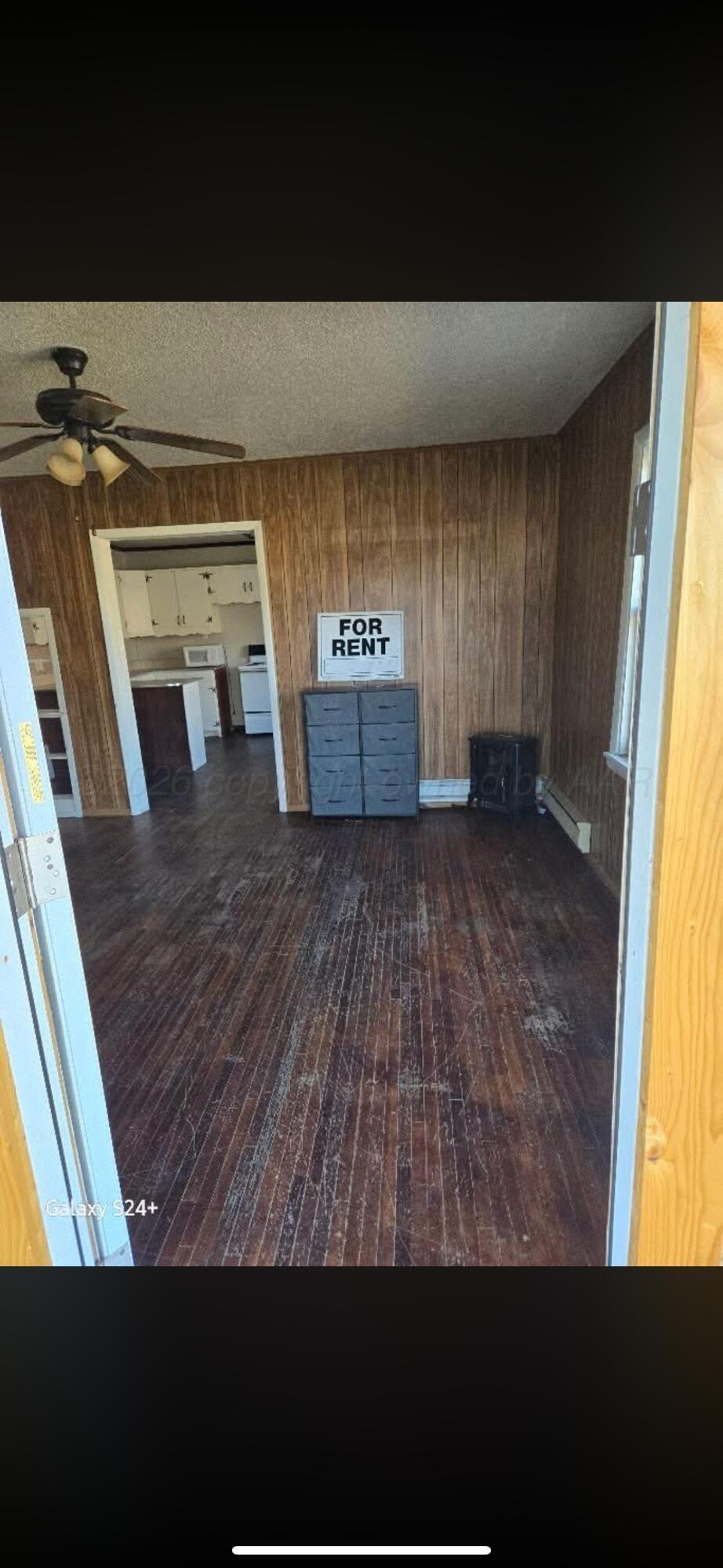 1104 S Western Street Property Photo 2