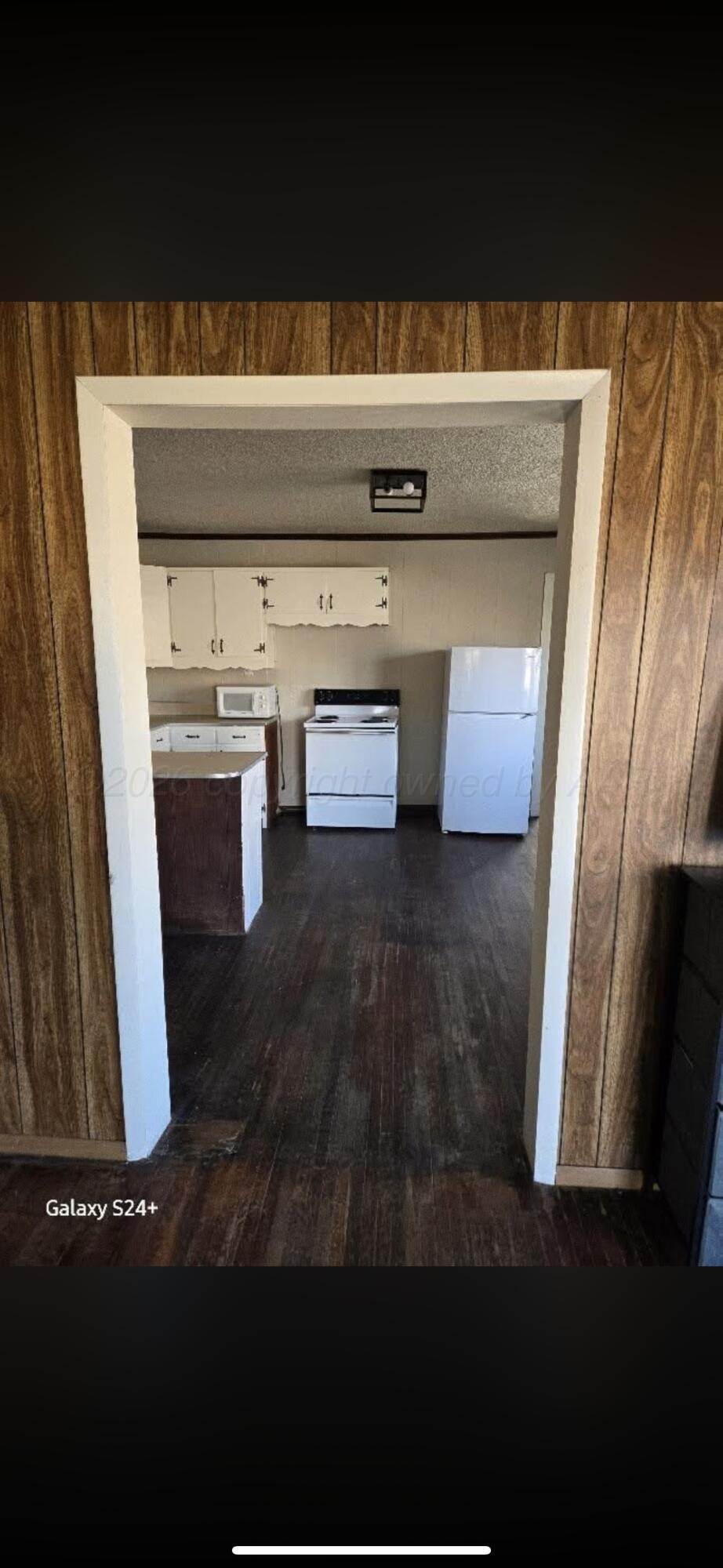 1104 S Western Street Property Photo 4