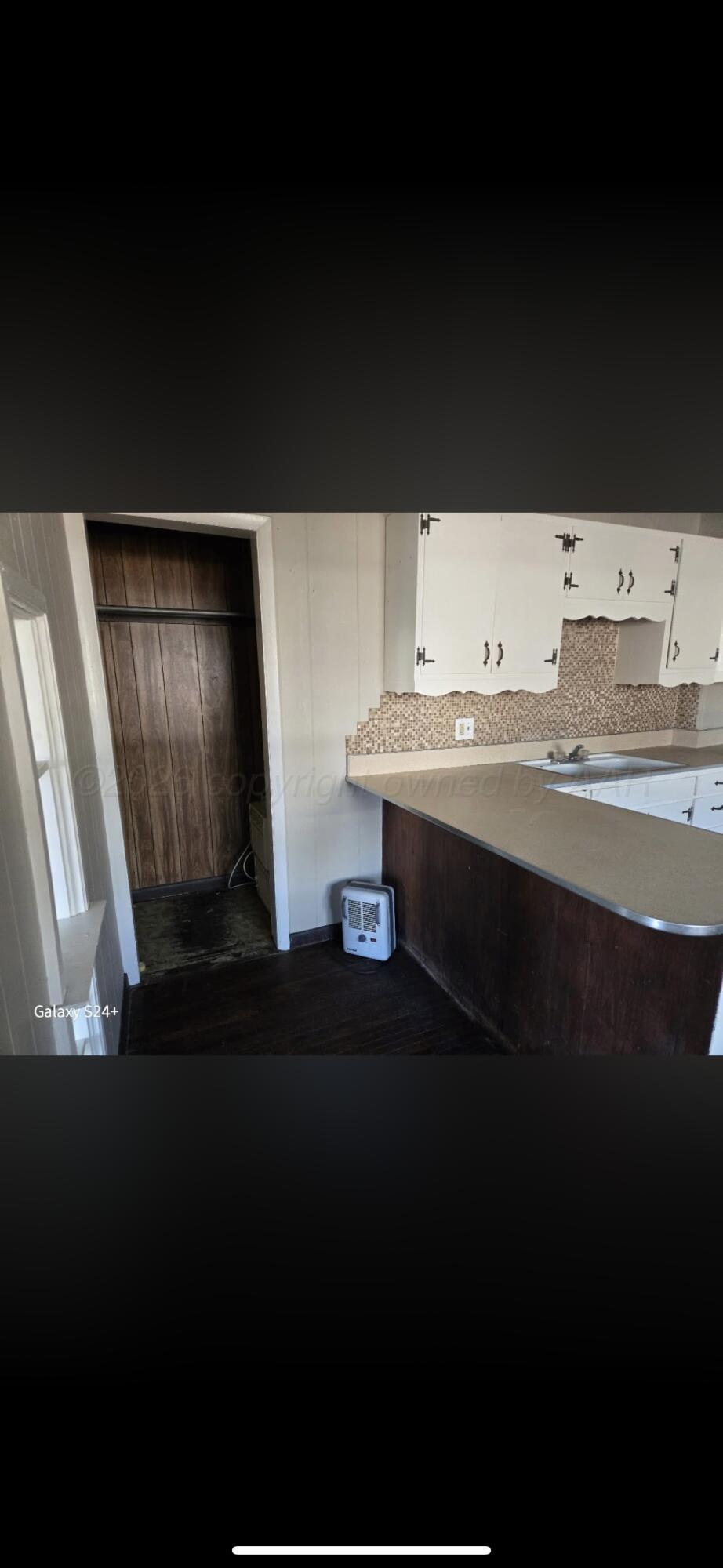 1104 S Western Street Property Photo 7