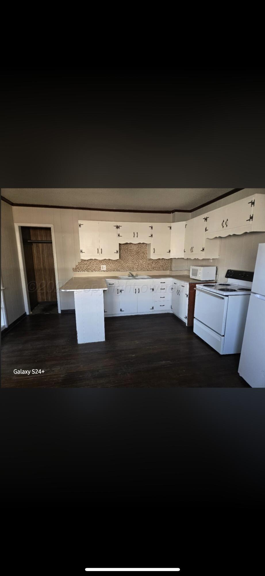 1104 S Western Street Property Photo 11