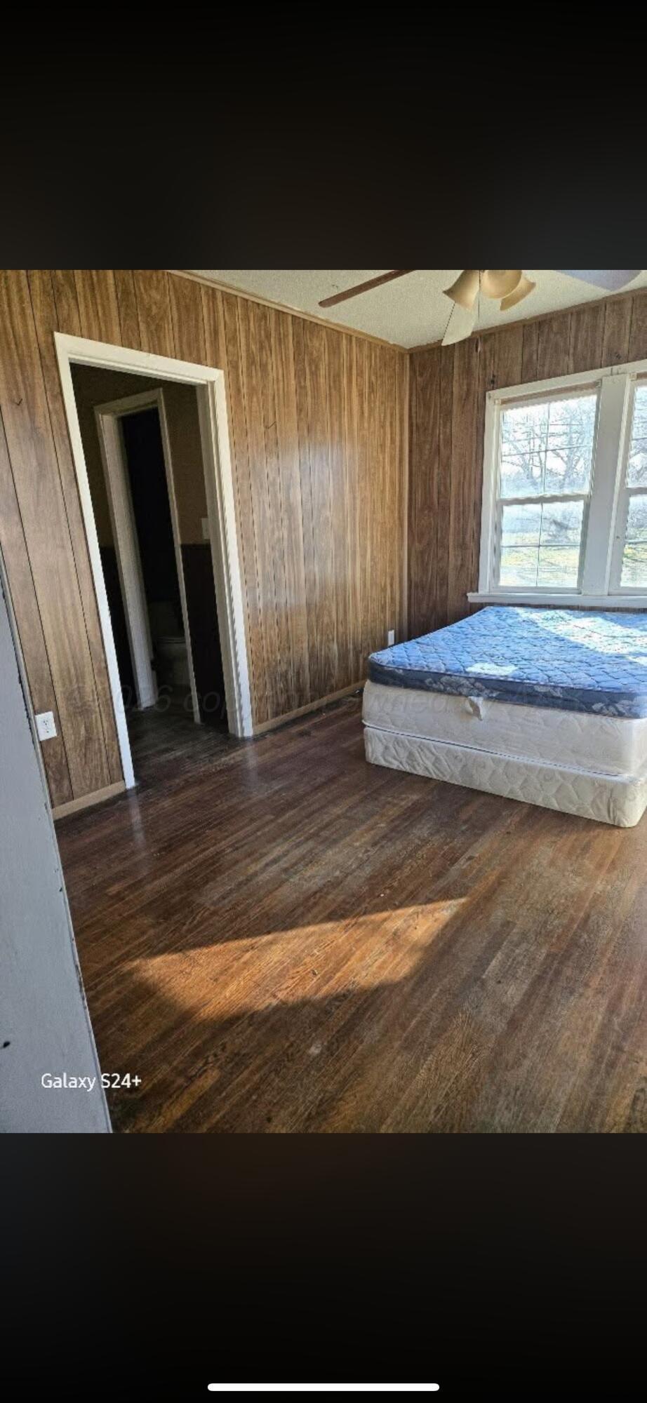 1104 S Western Street Property Photo 13