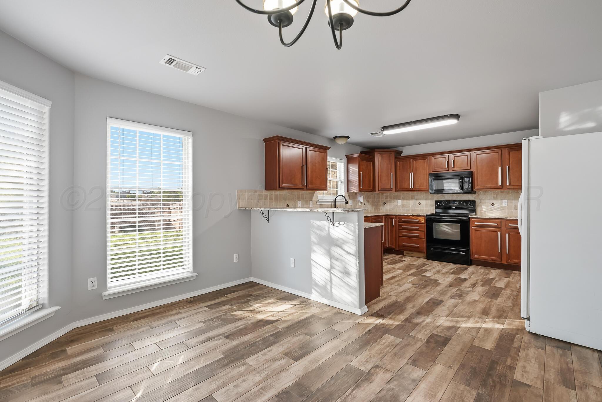 7743 Pinnacle Drive Property Photo 13