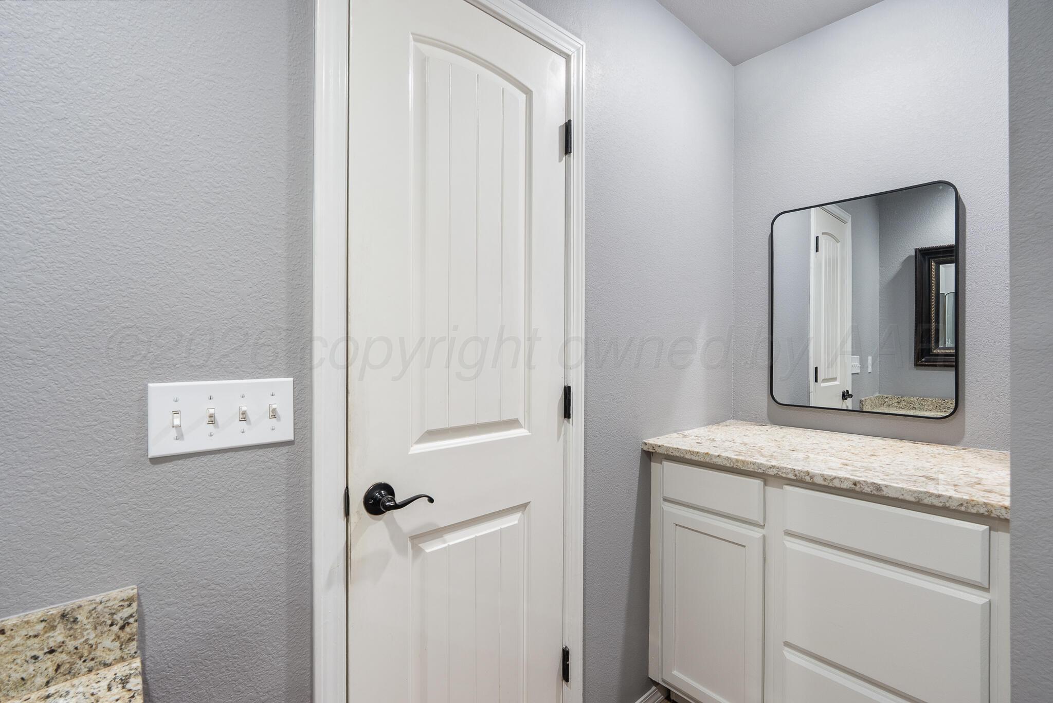 7743 Pinnacle Drive Property Photo 31