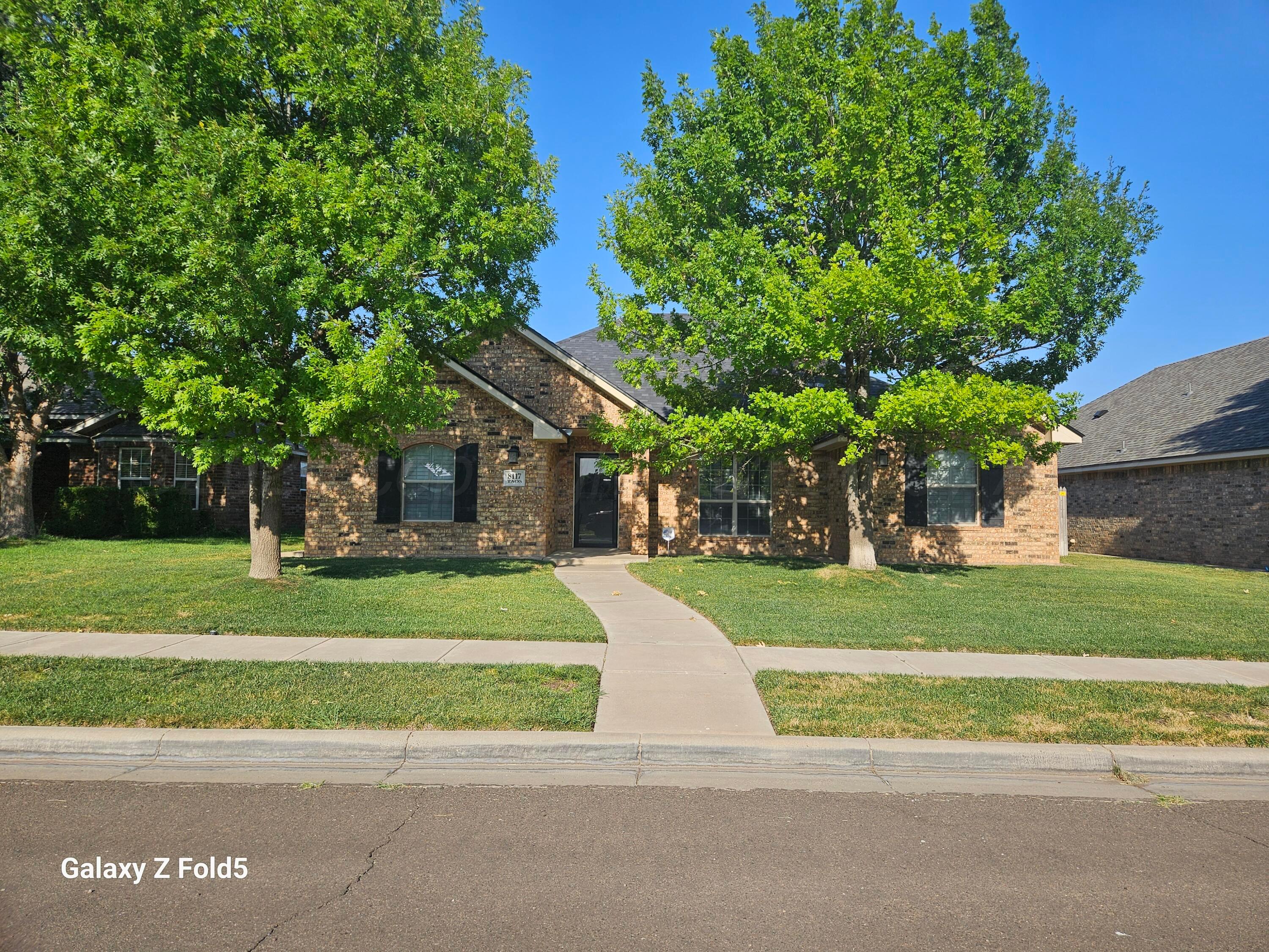 8117 TAOS Drive Property Photo 1