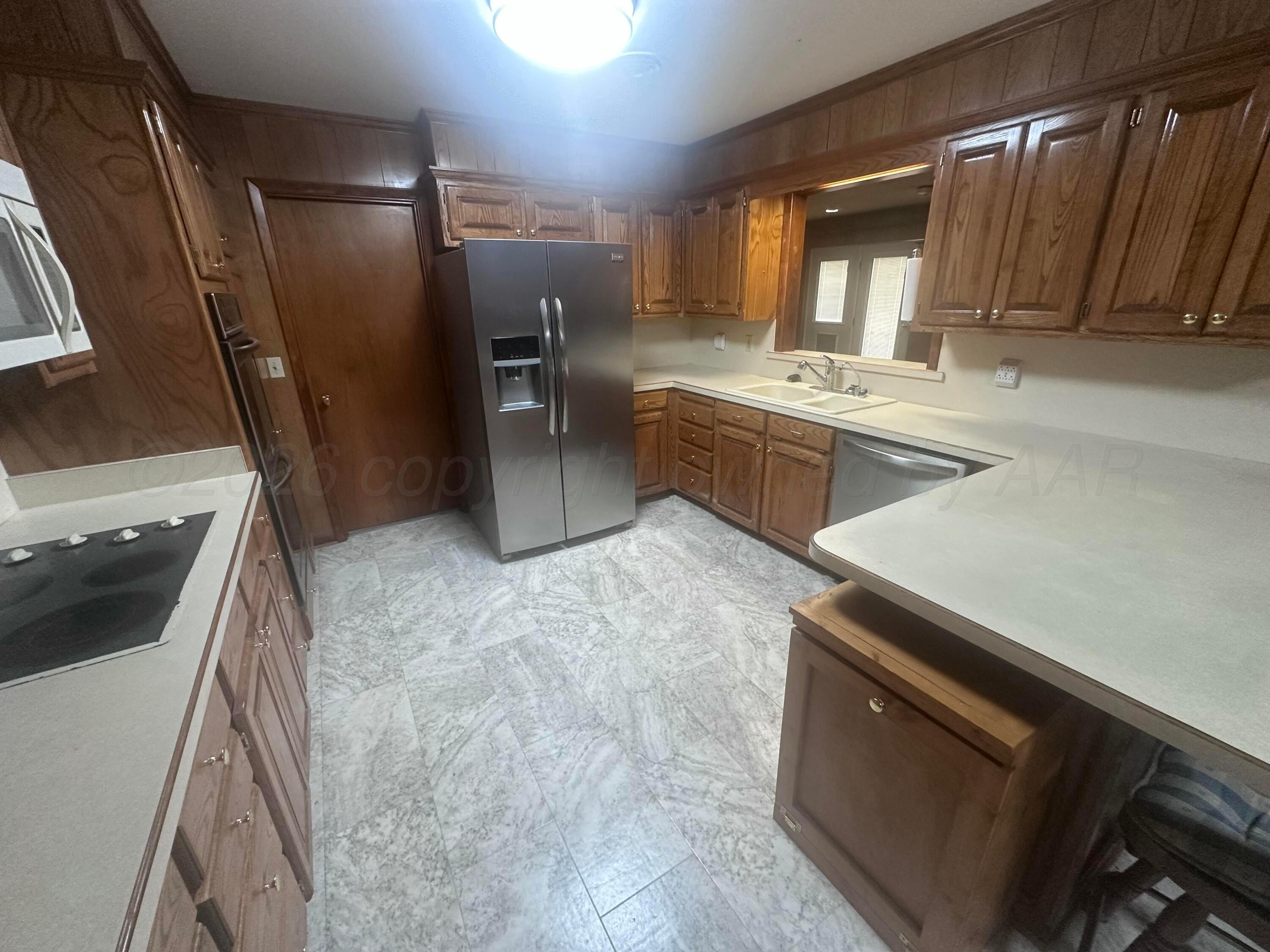 2418 11th Avenue Property Photo 8