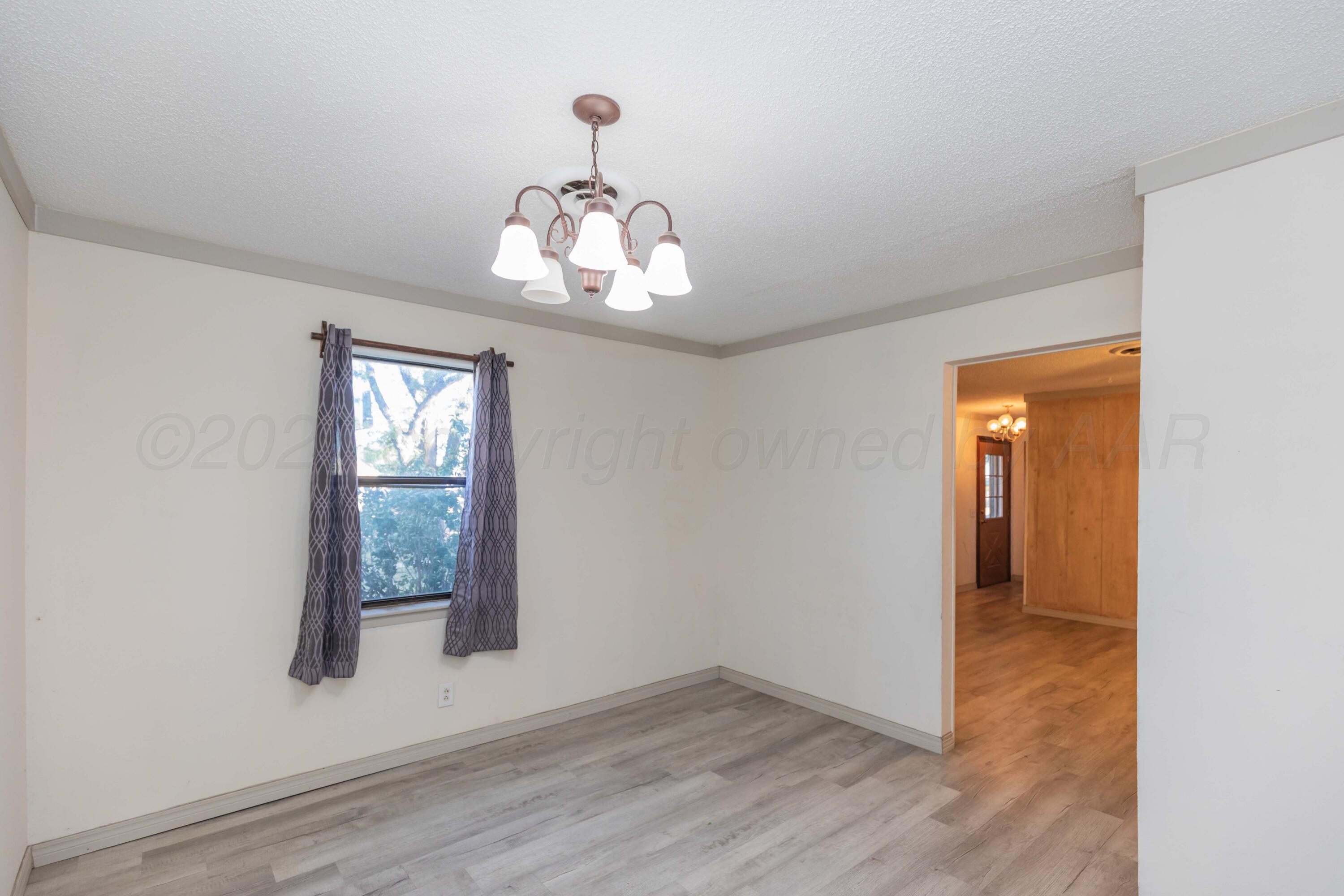 917 Highway Avenue Property Photo 14