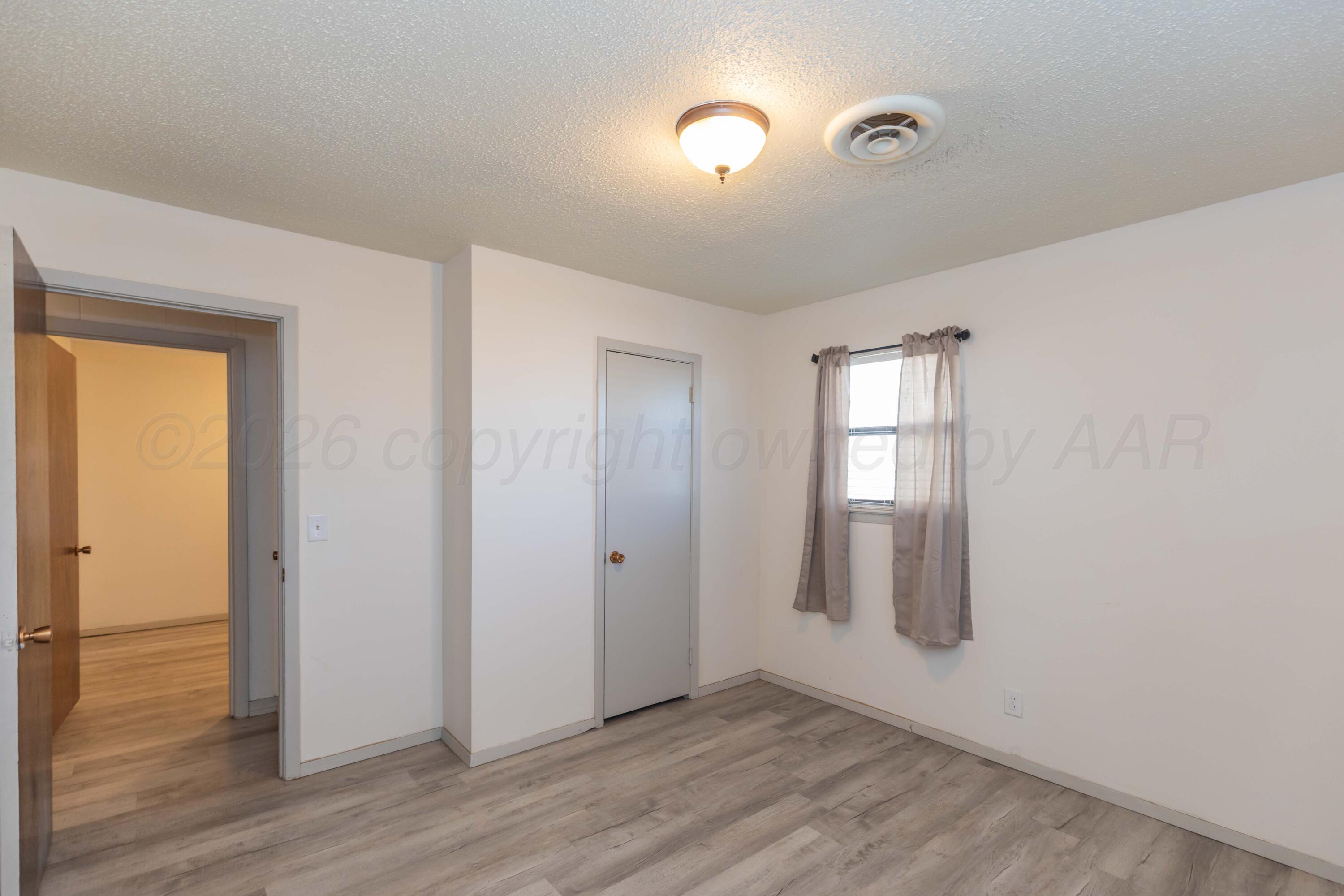 917 Highway Avenue Property Photo 16