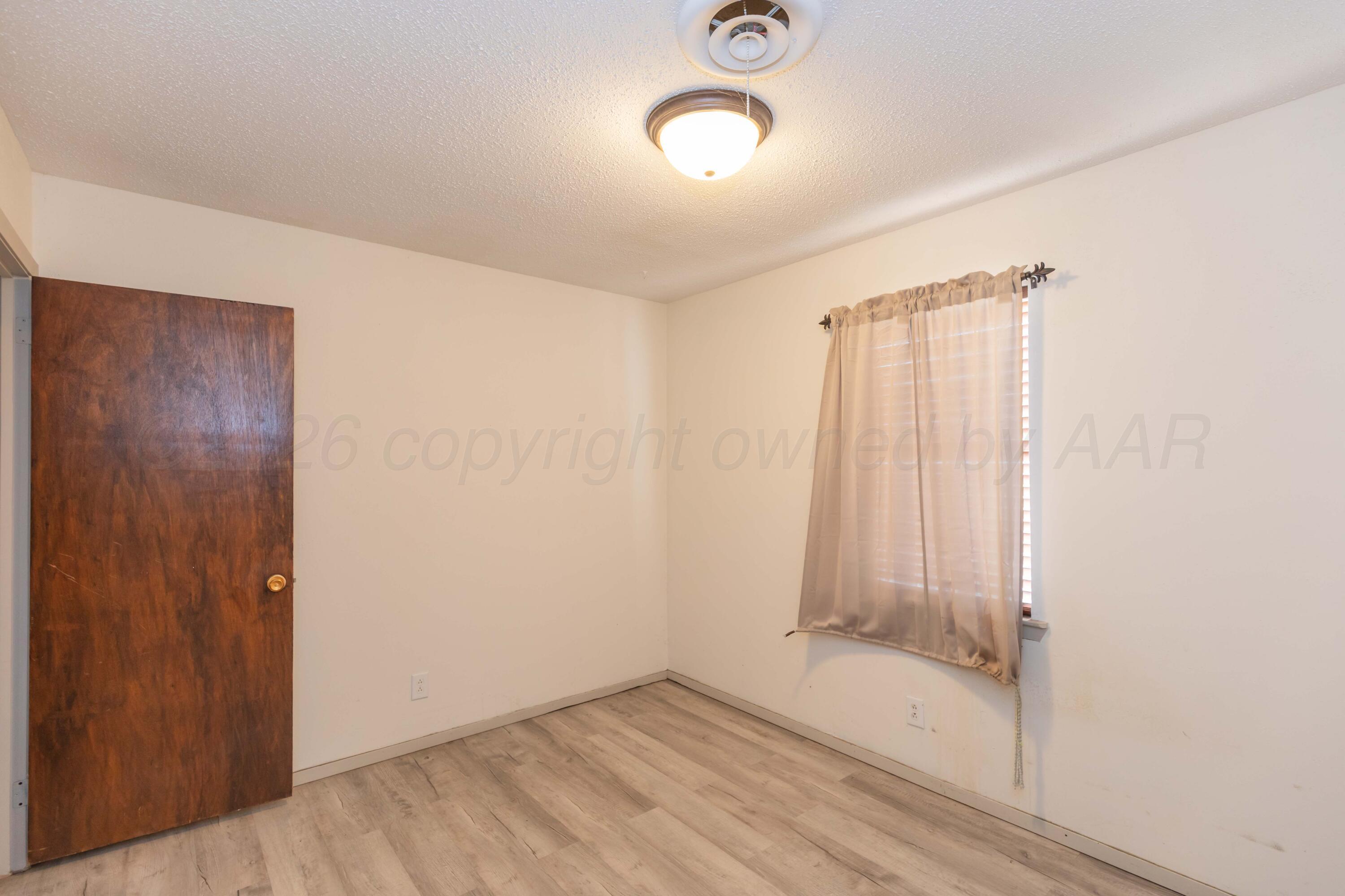 917 Highway Avenue Property Photo 26