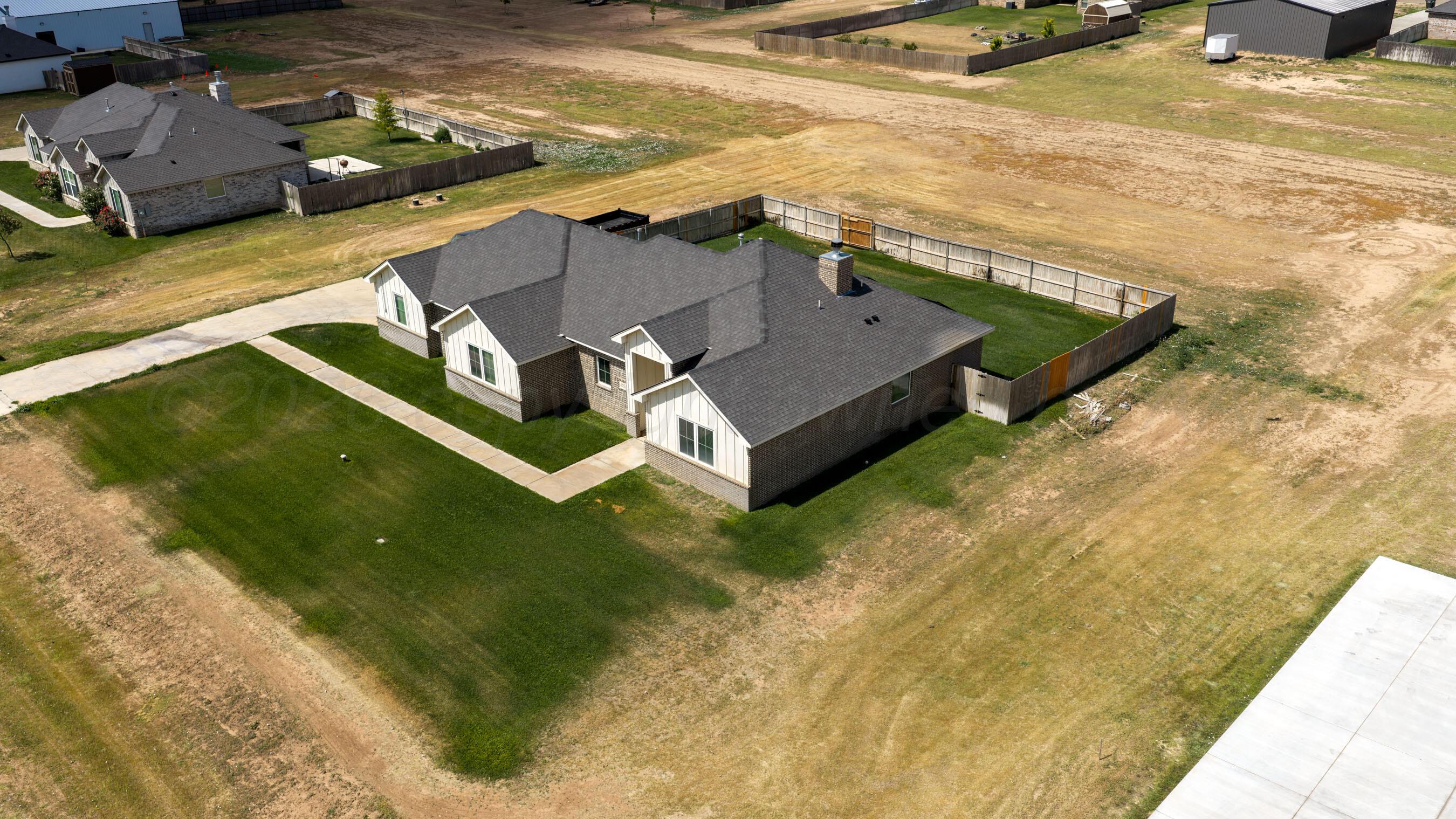 9110 Cypress Bend Drive Property Photo 12