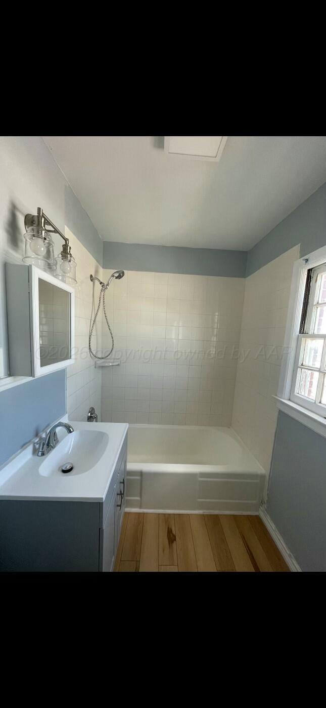 1000 Sw 11th Avenue Property Photo 20