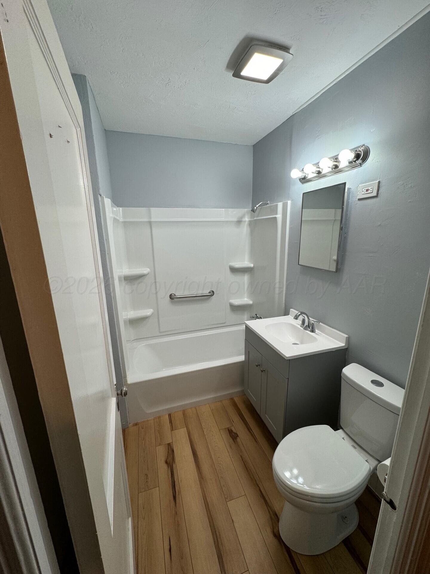 1000 Sw 11th Avenue Property Photo 31