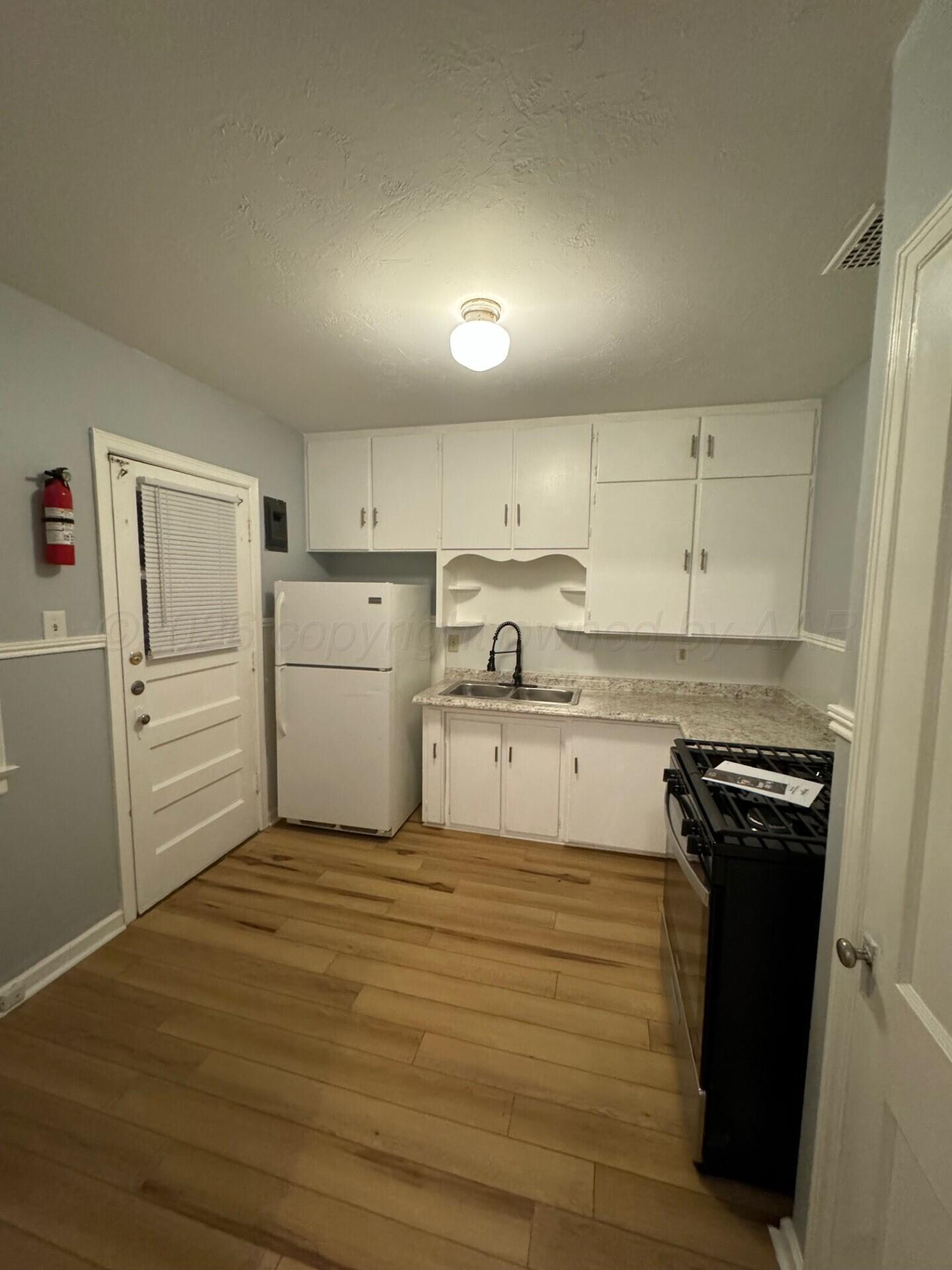 1000 Sw 11th Avenue Property Photo 34