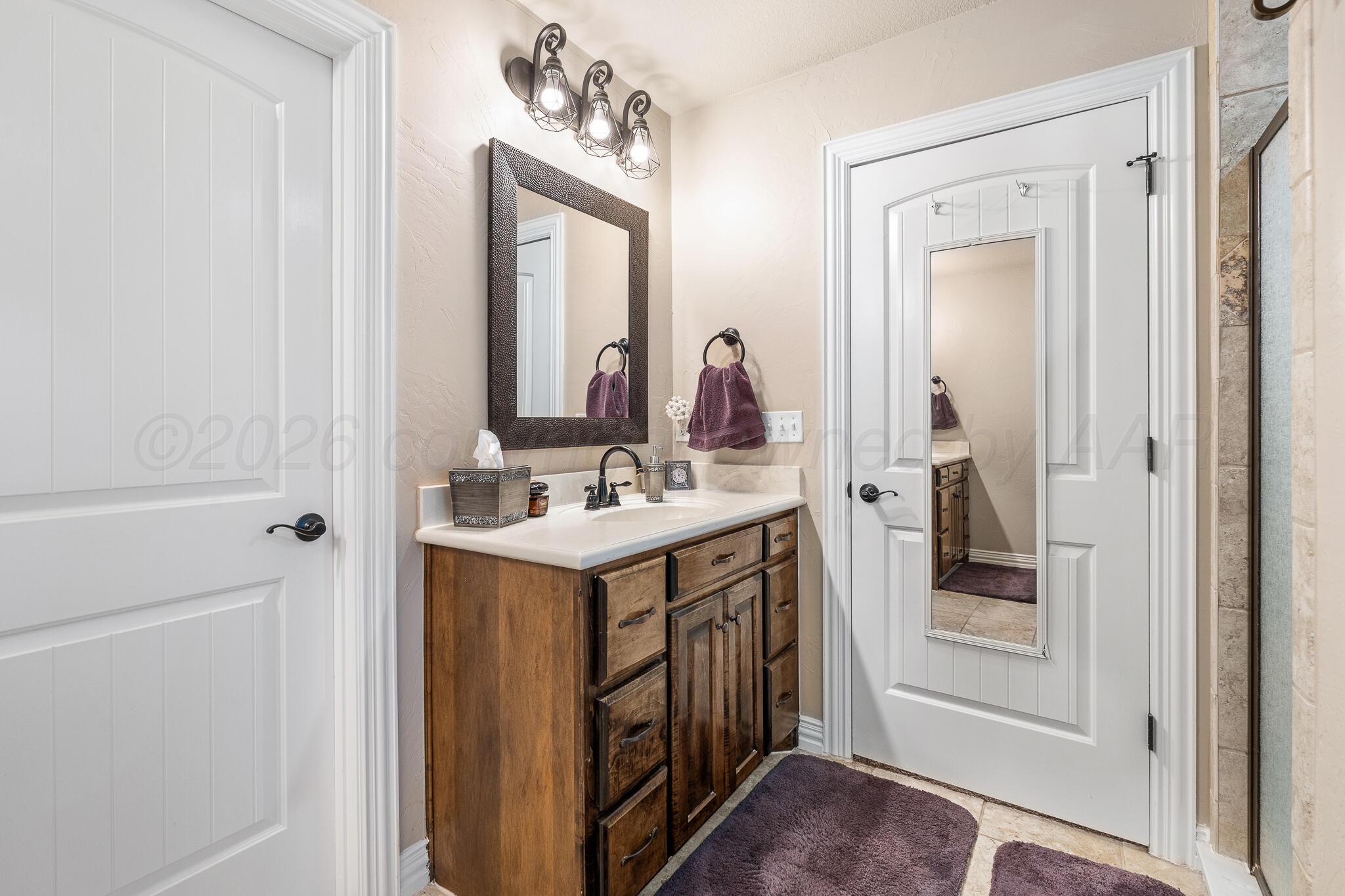 7407 Limestone Drive Property Photo 18