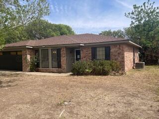 7720 Canode Drive Property Photo 3
