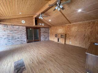 7720 Canode Drive Property Photo 7