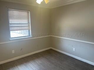 7720 Canode Drive Property Photo 8