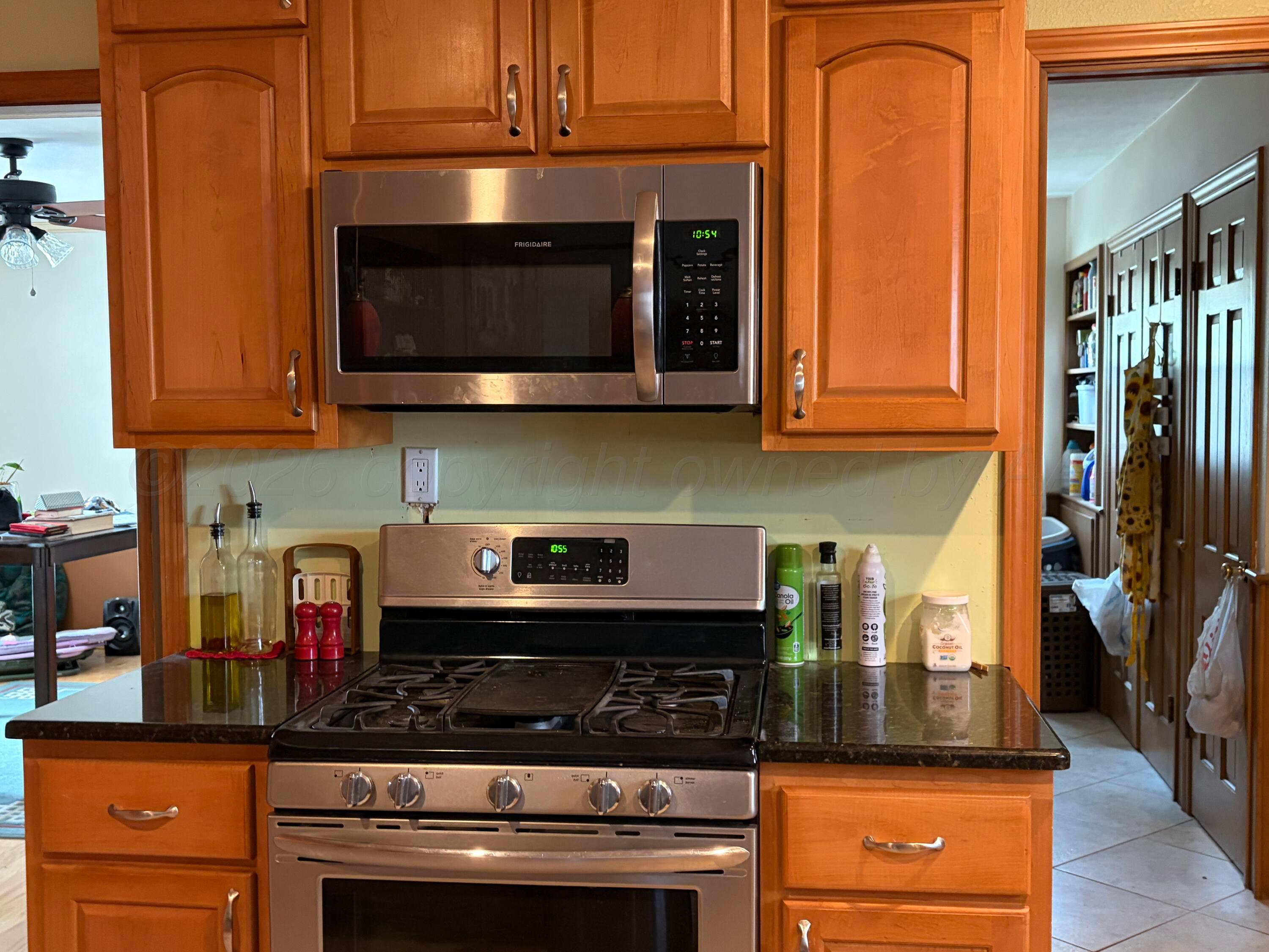 2301 N Mary-ellen Street Property Photo 18
