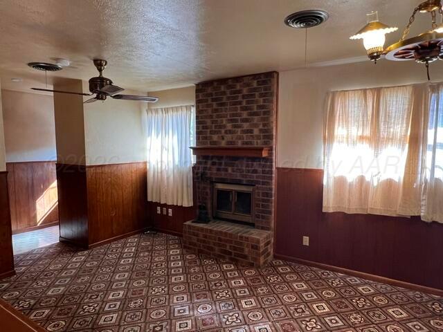 729 Wilbanks Drive Property Photo 5