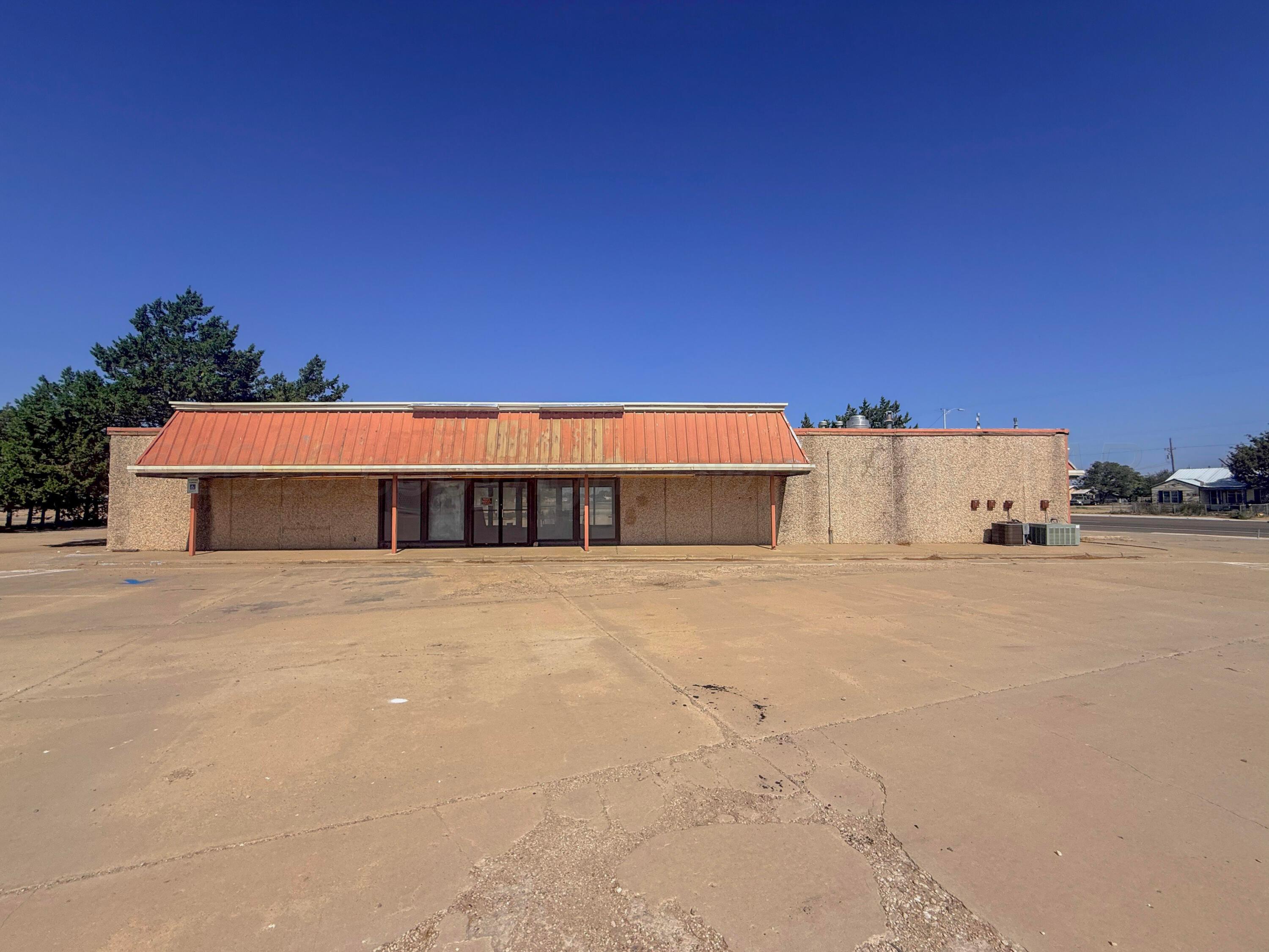 1801 Alcock Street Property Photo 3