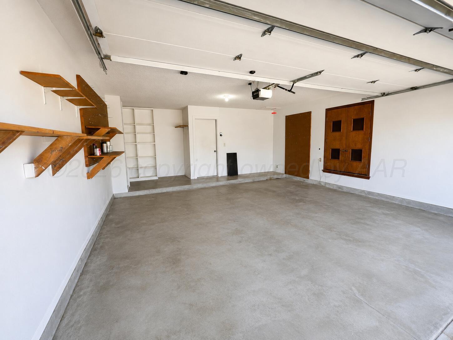 216 Juniper Street Property Photo 13
