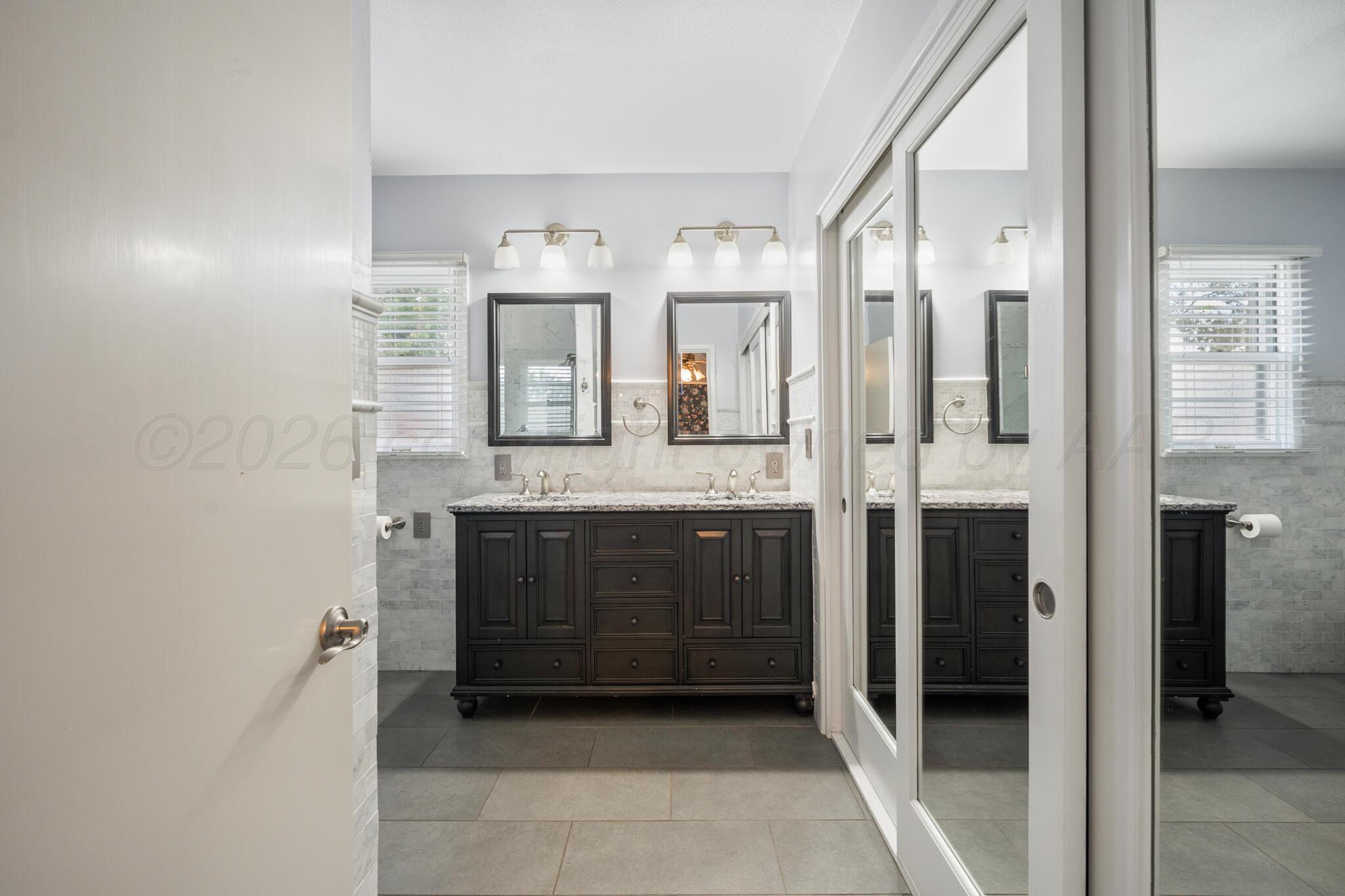 100 Sw 7th Street Property Photo 21