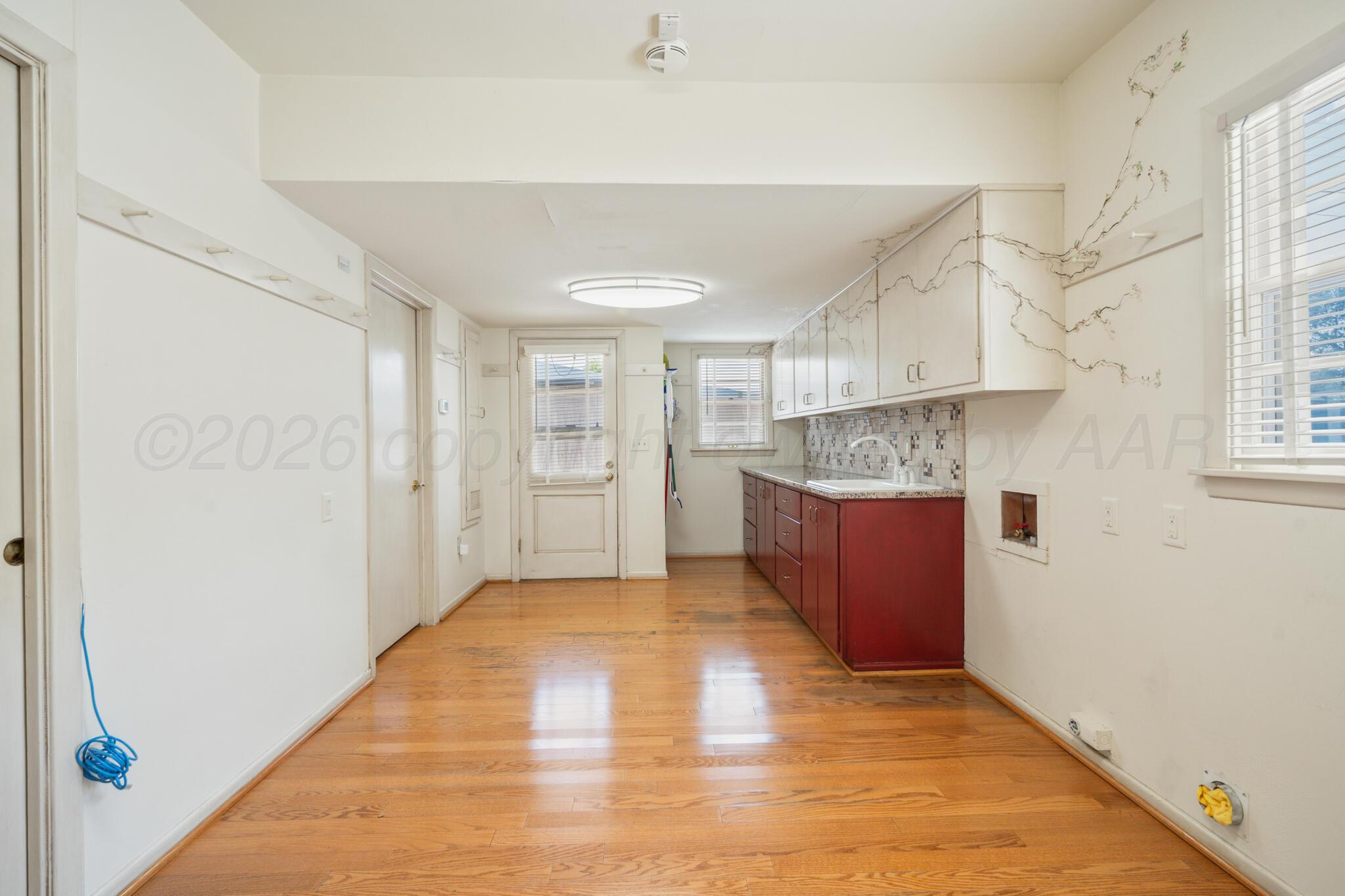 100 Sw 7th Street Property Photo 37