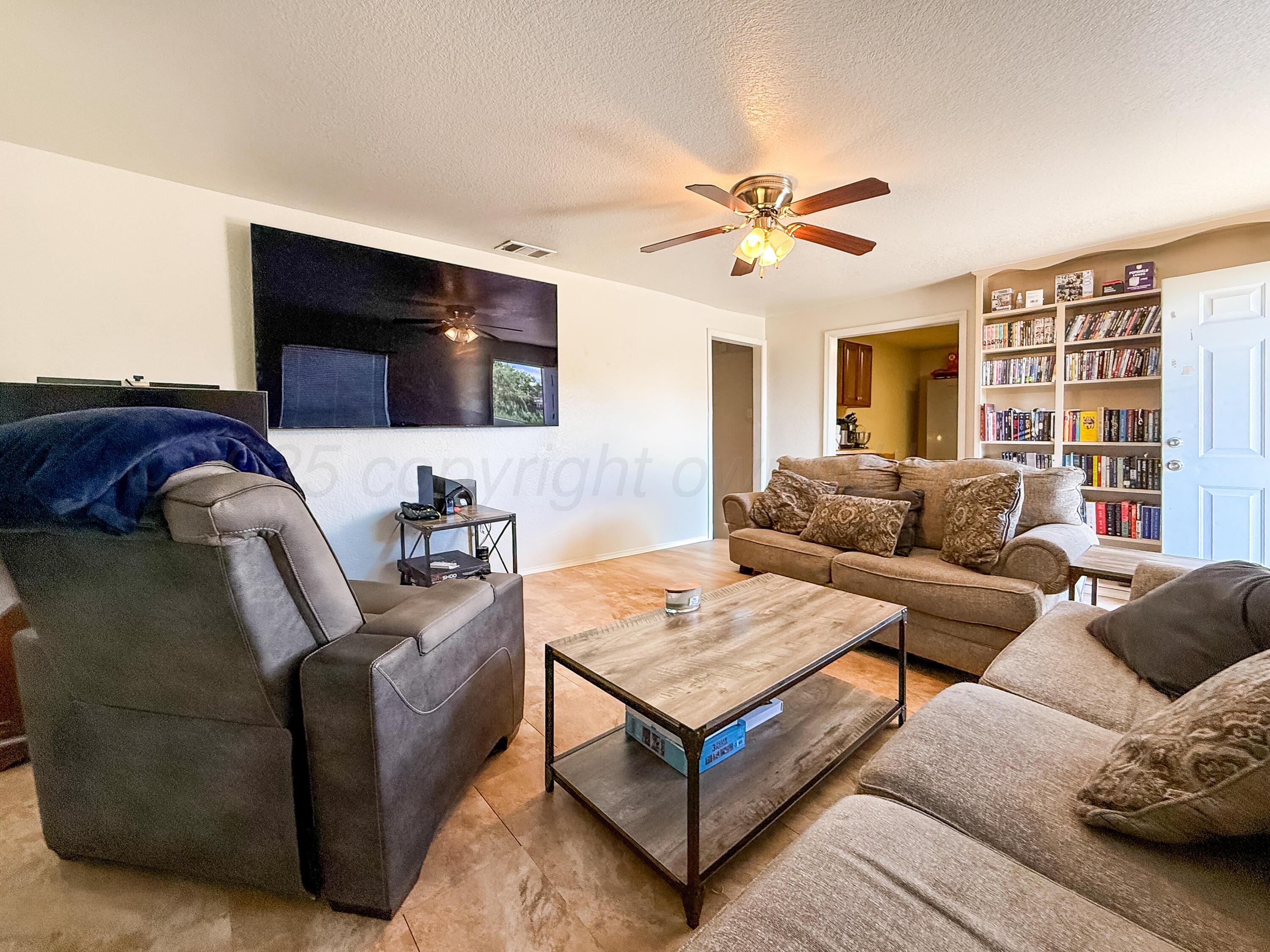505 N Cedar Street Property Photo 2