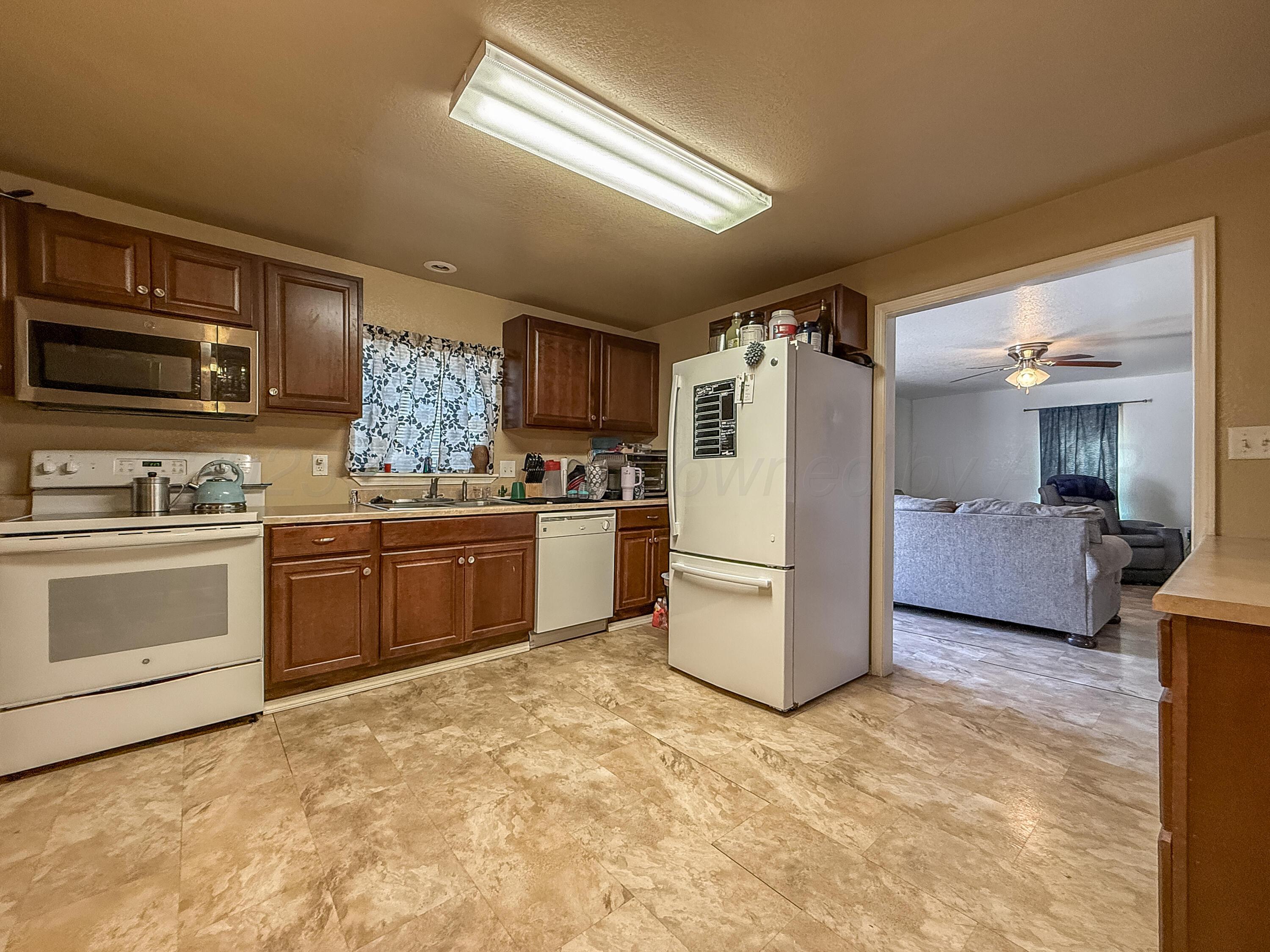 505 N Cedar Street Property Photo 5