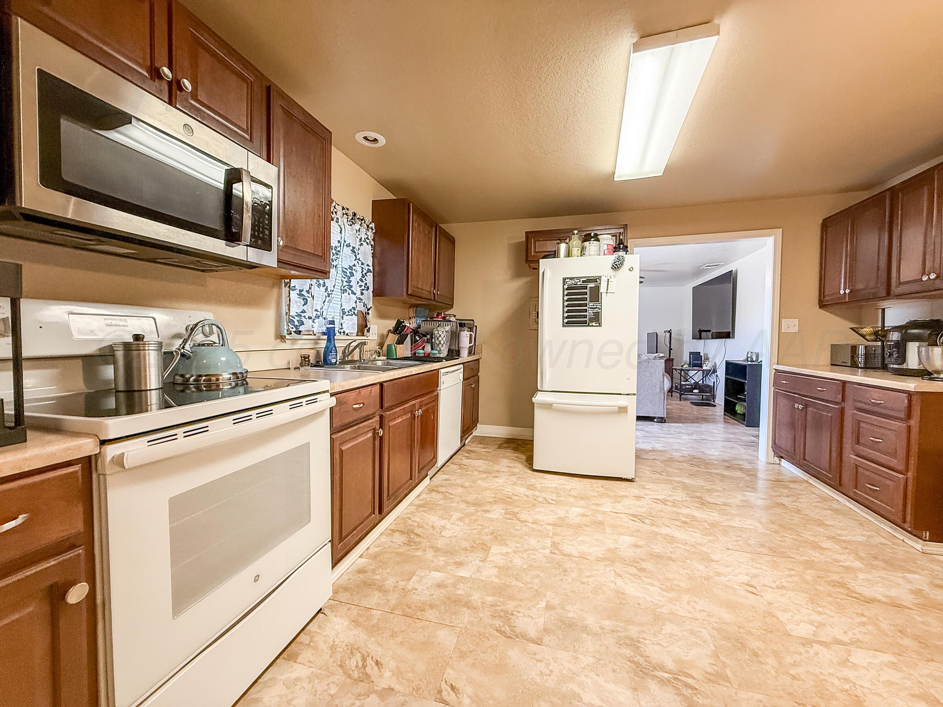 505 N Cedar Street Property Photo 6