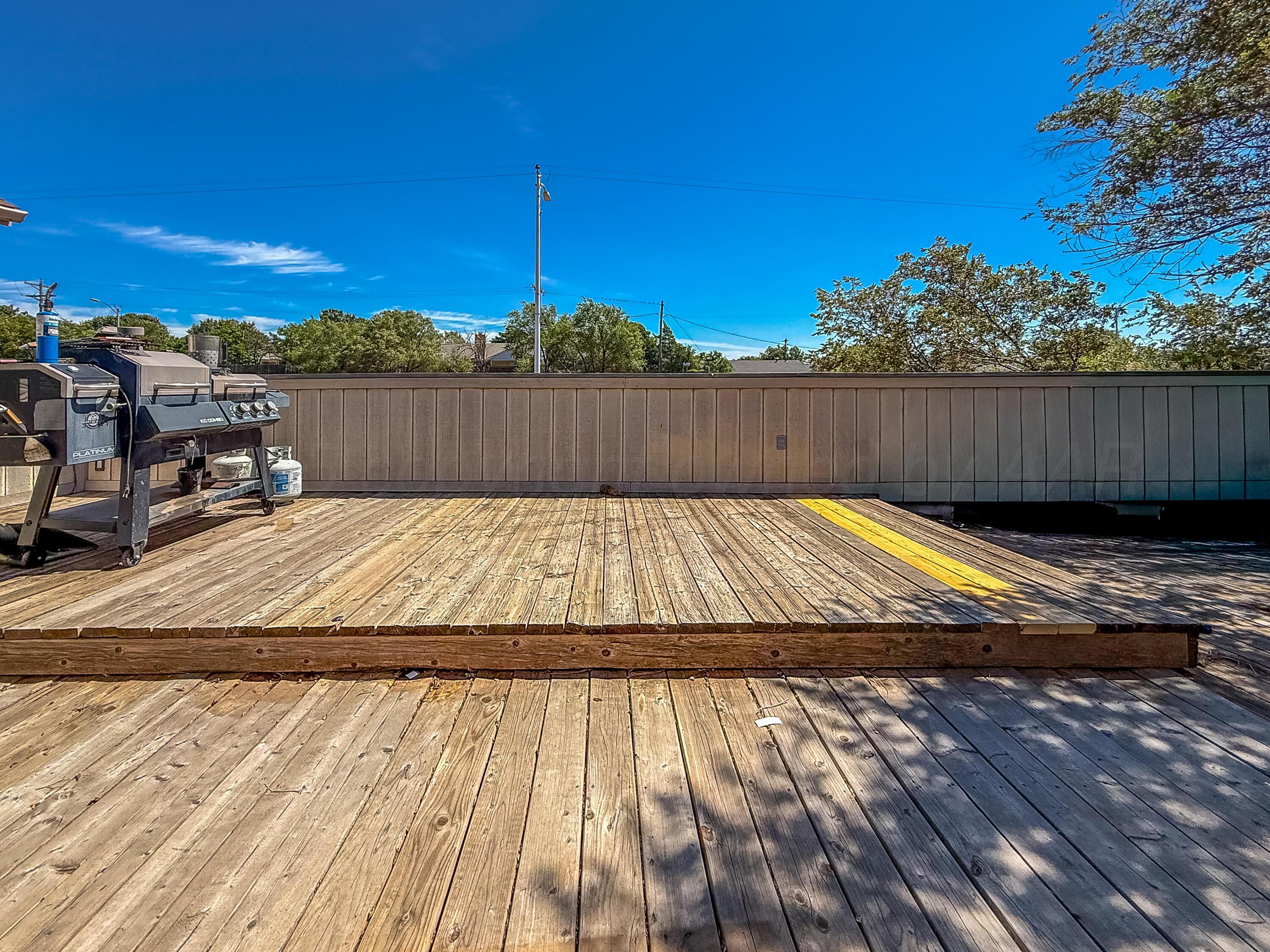 505 N Cedar Street Property Photo 10