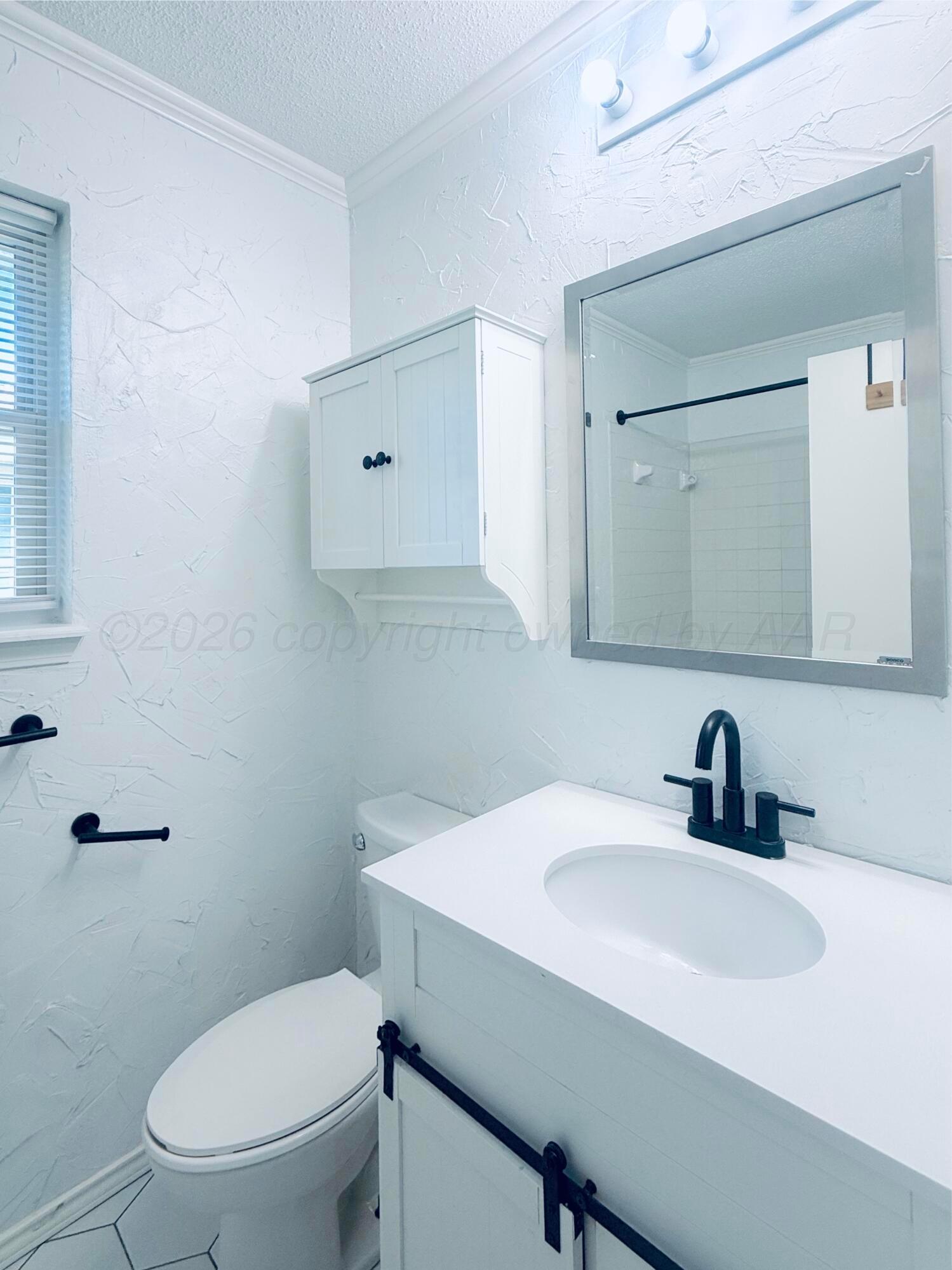 704 Floyd Avenue Property Photo 11