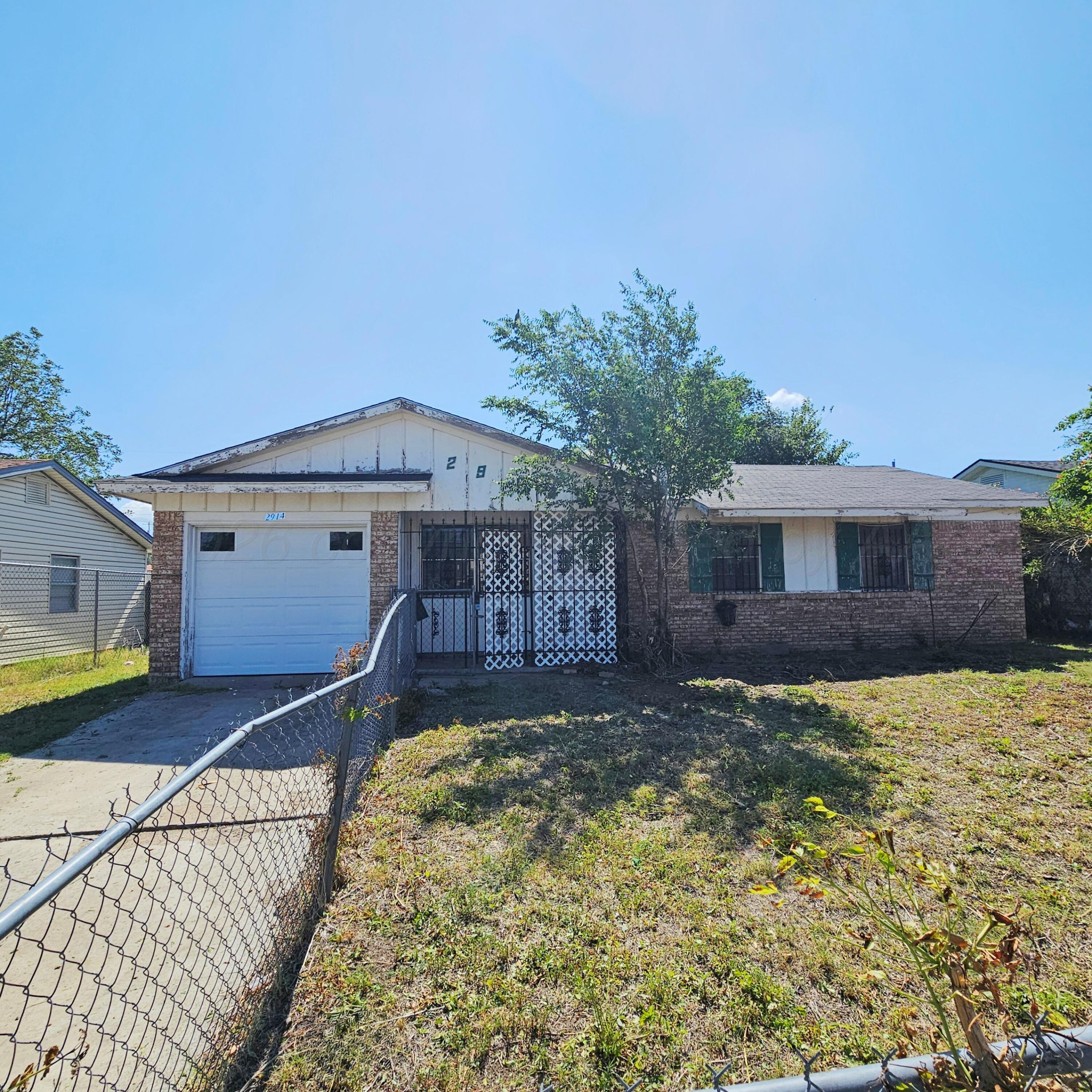 2914 Angelus Drive Property Photo 1