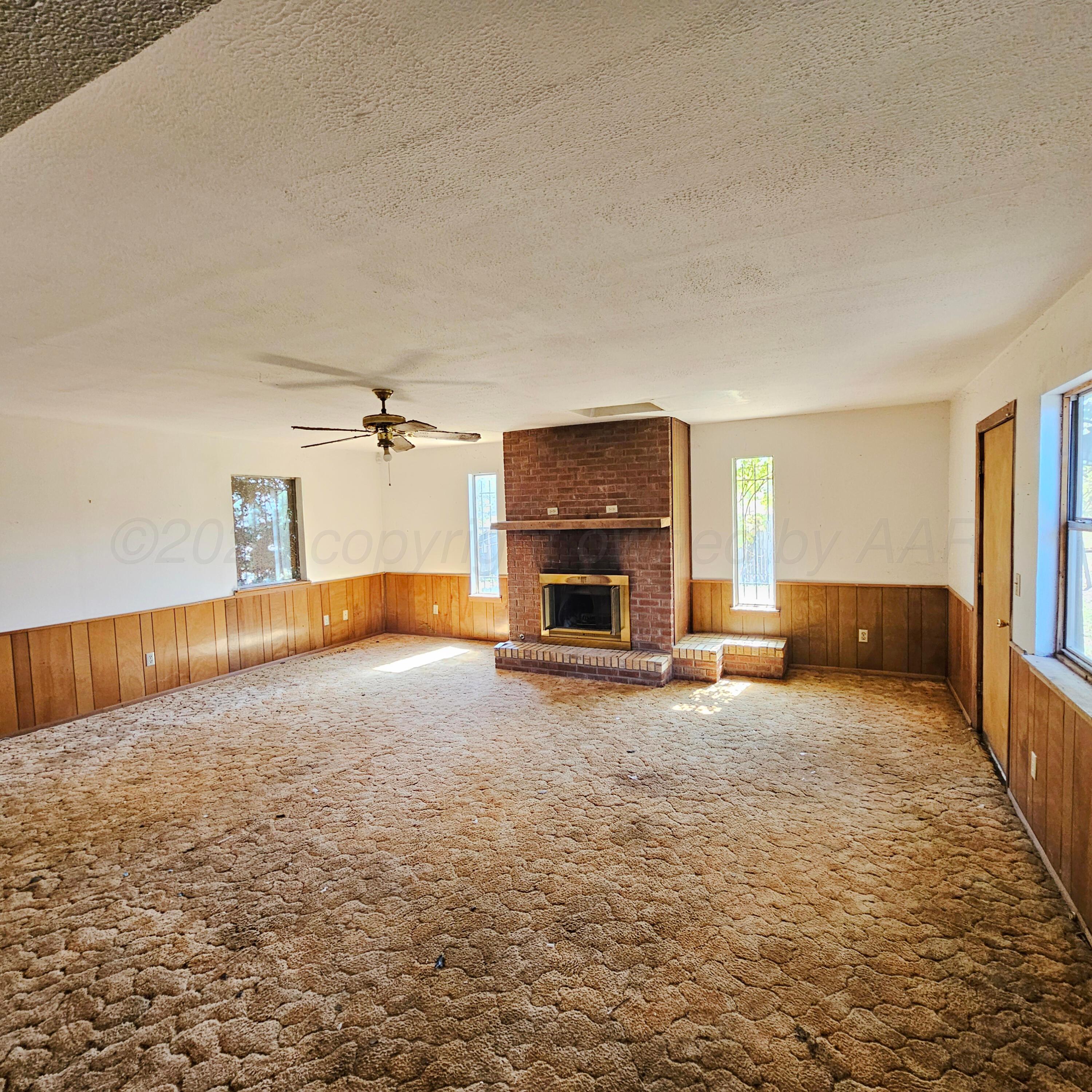 2914 Angelus Drive Property Photo 10