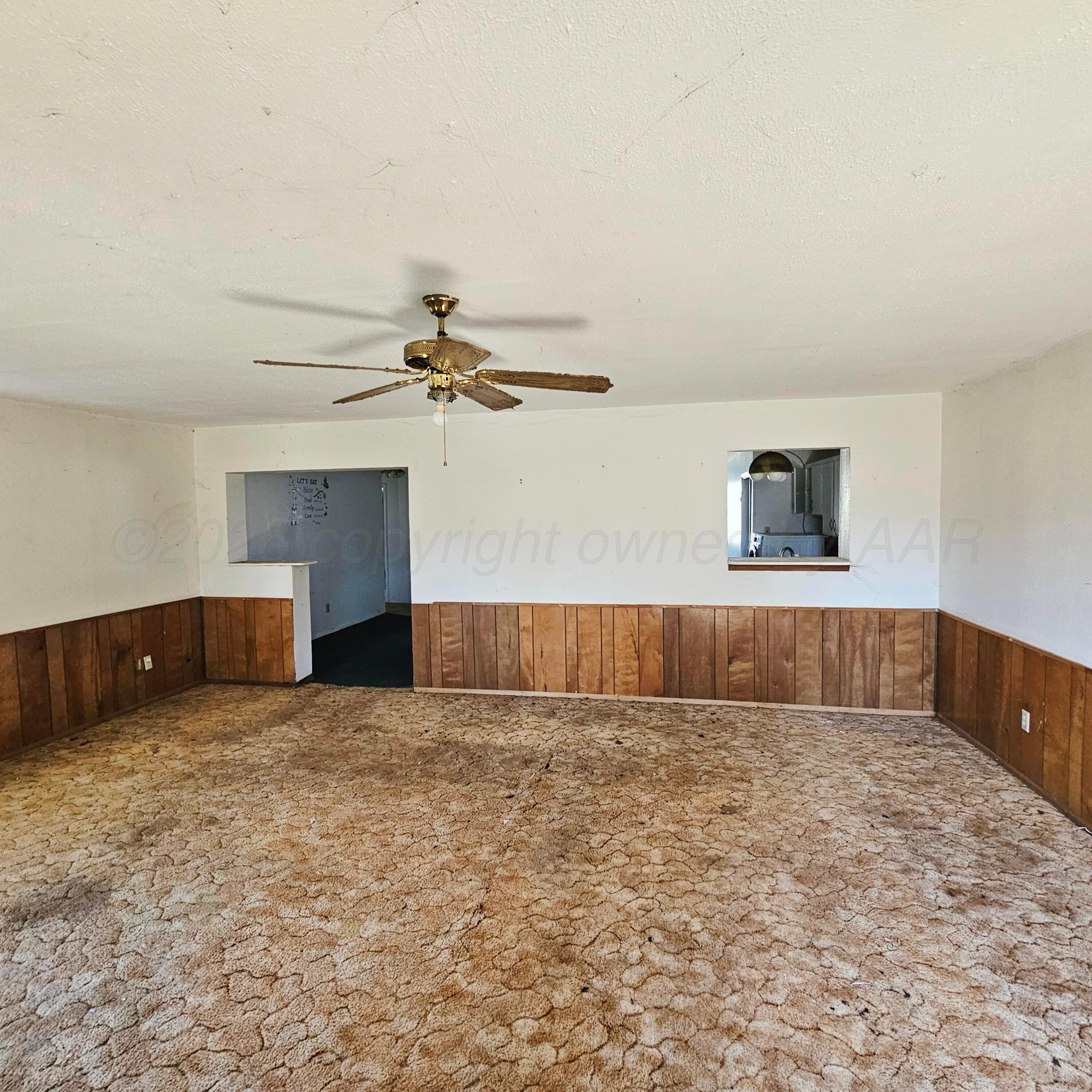 2914 Angelus Drive Property Photo 11