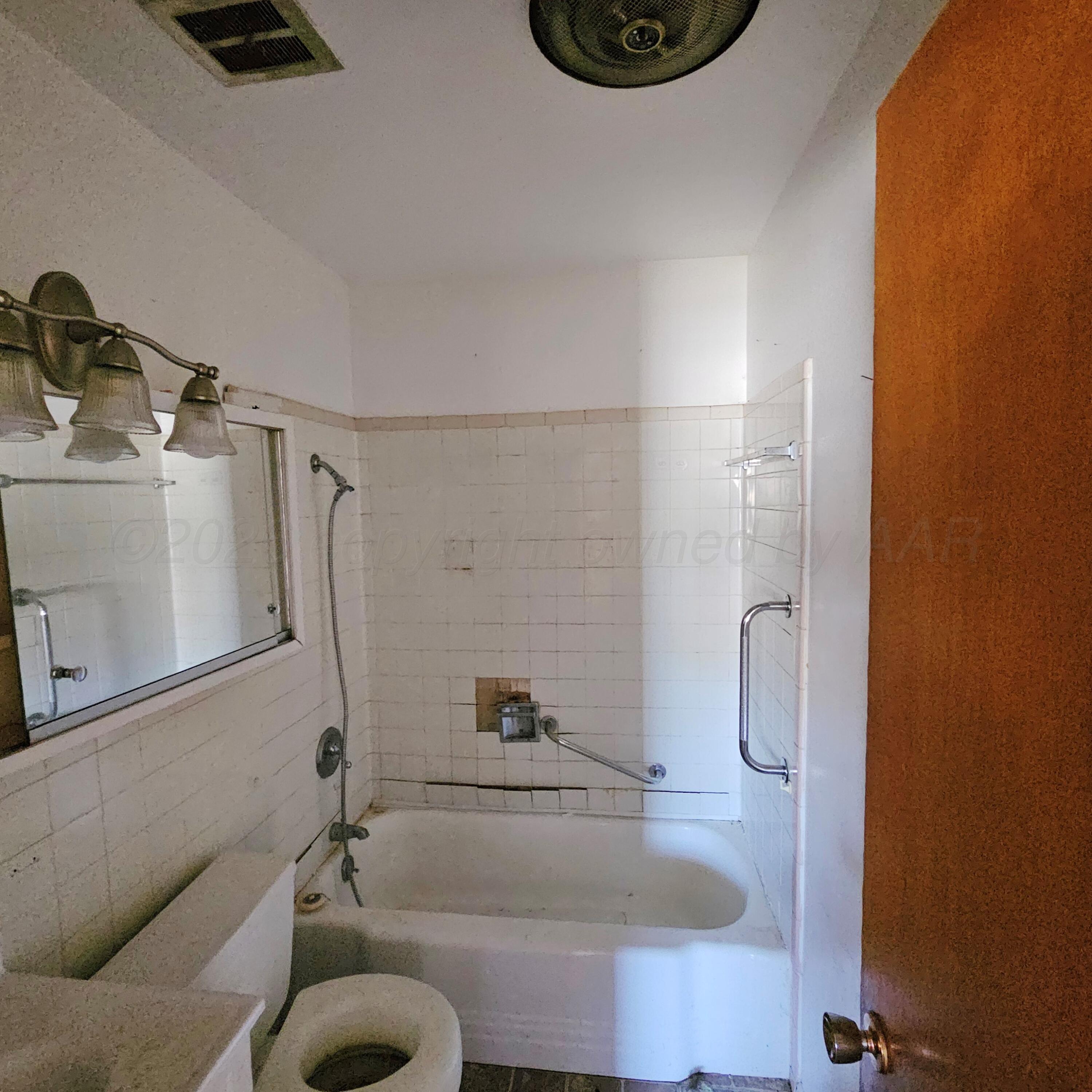 2914 Angelus Drive Property Photo 15