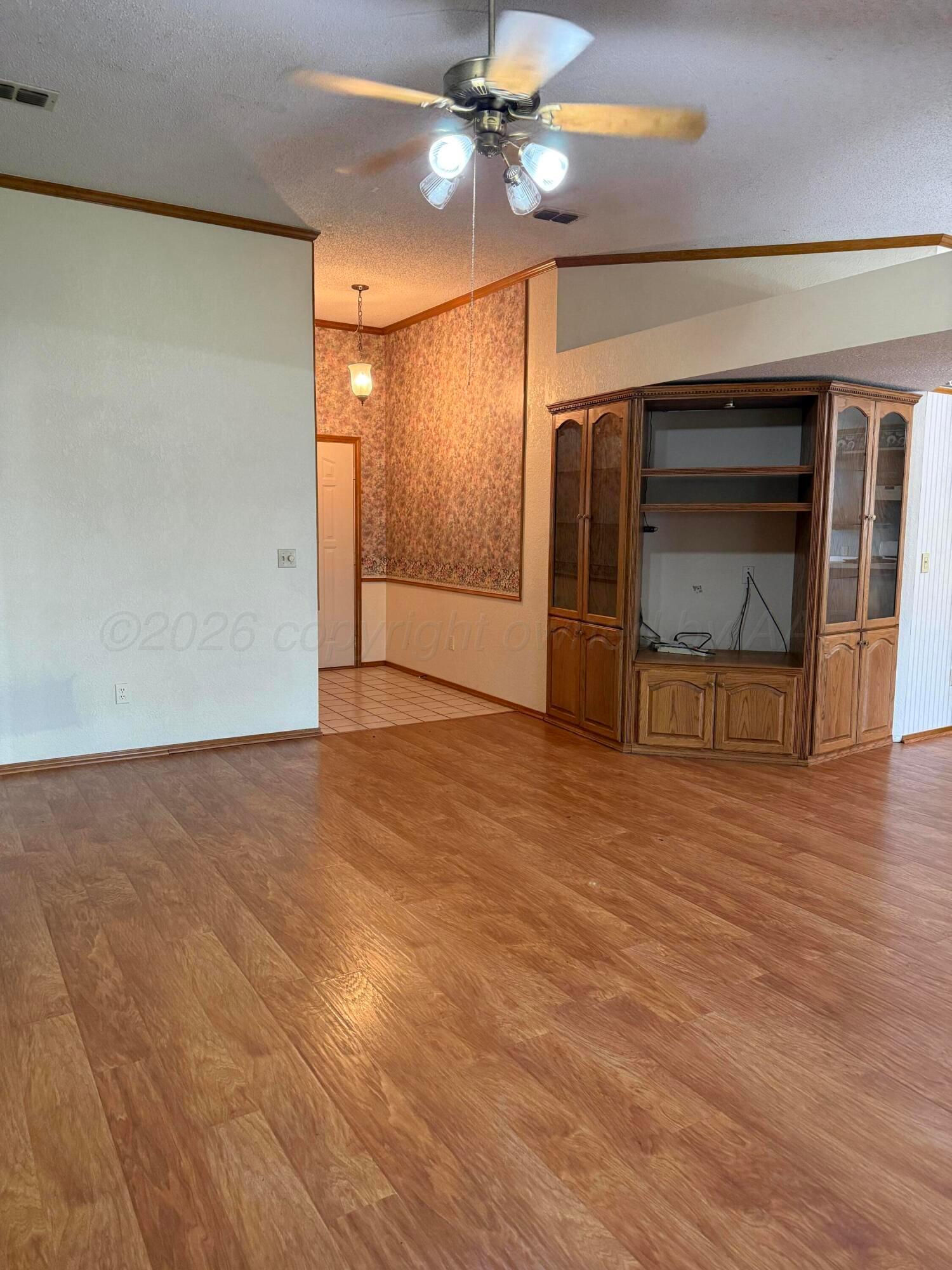 6908 Newlin Circle Property Photo 7