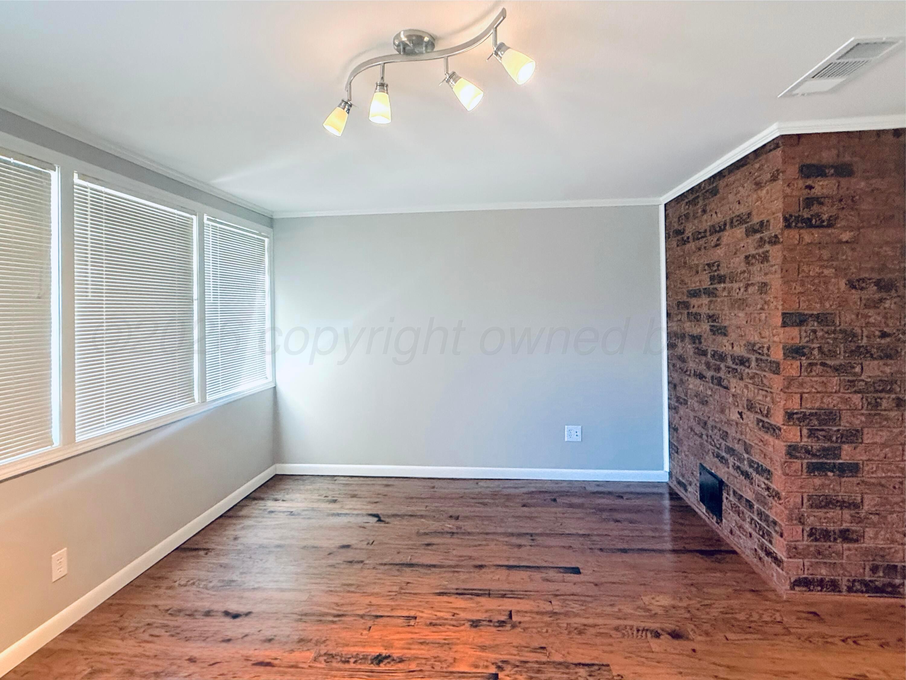 620 Forrest Drive Property Photo 7