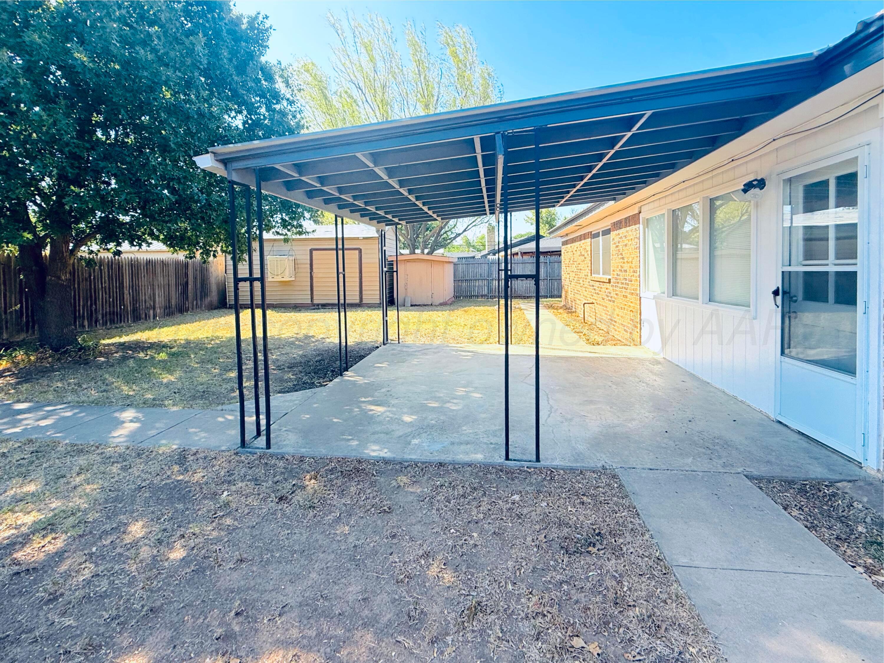 620 Forrest Drive Property Photo 15