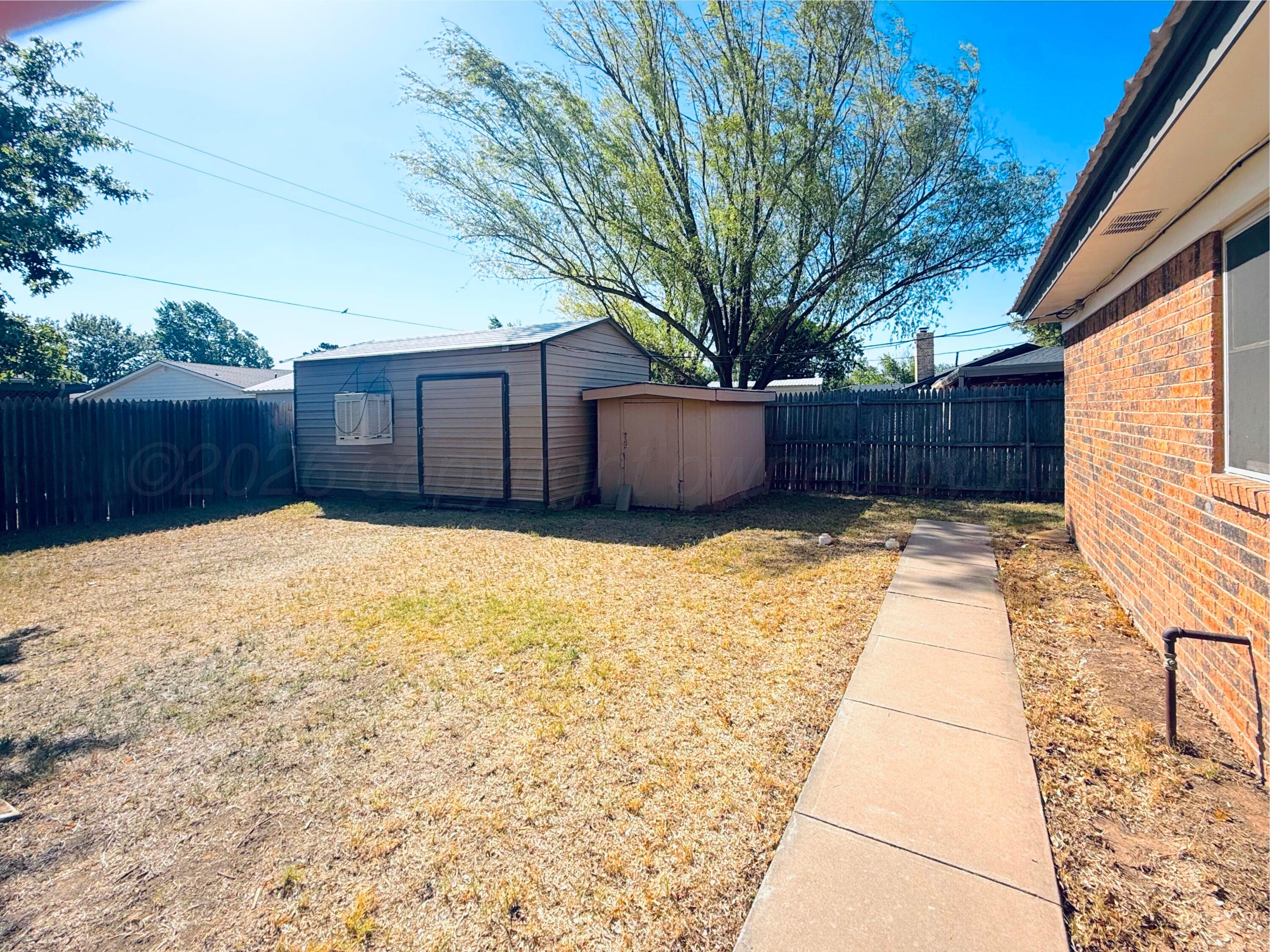 620 Forrest Drive Property Photo 16