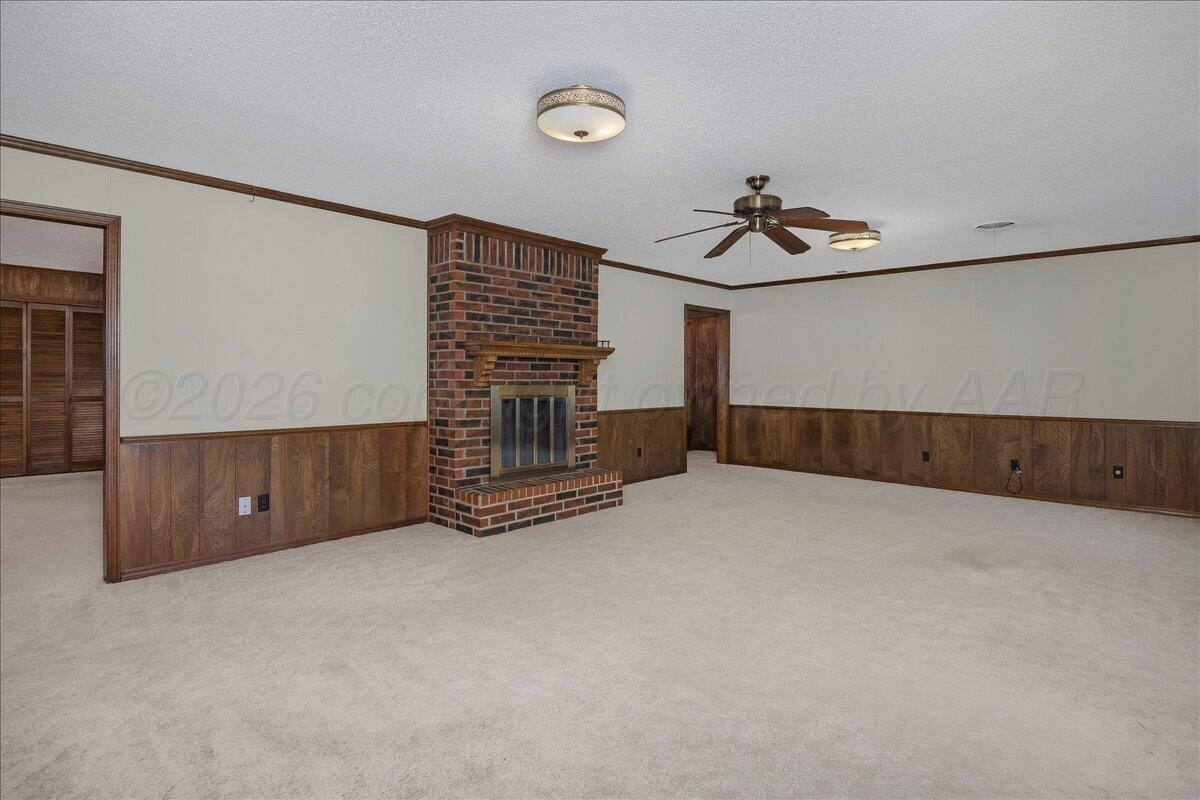 6801 Montague Drive Property Photo 3